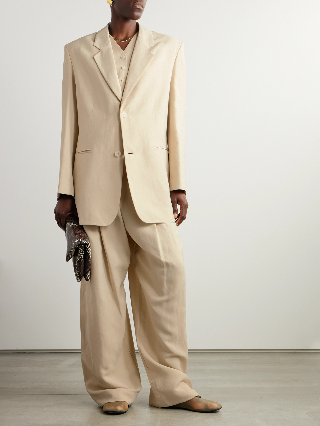 The Frankie Shop Aiden Twill Blazer In Neutrals