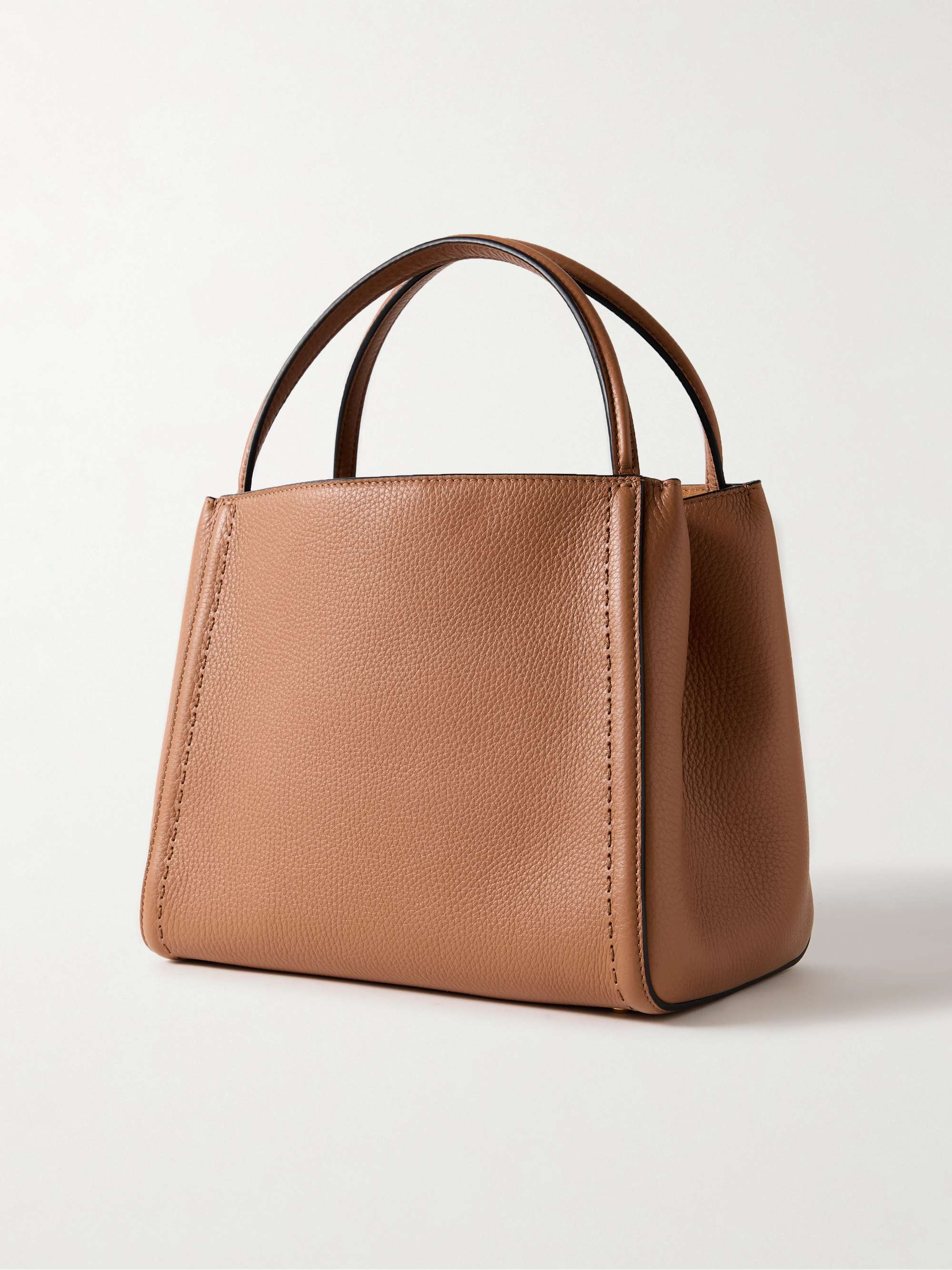 Garavani Medium Shoulder Bags