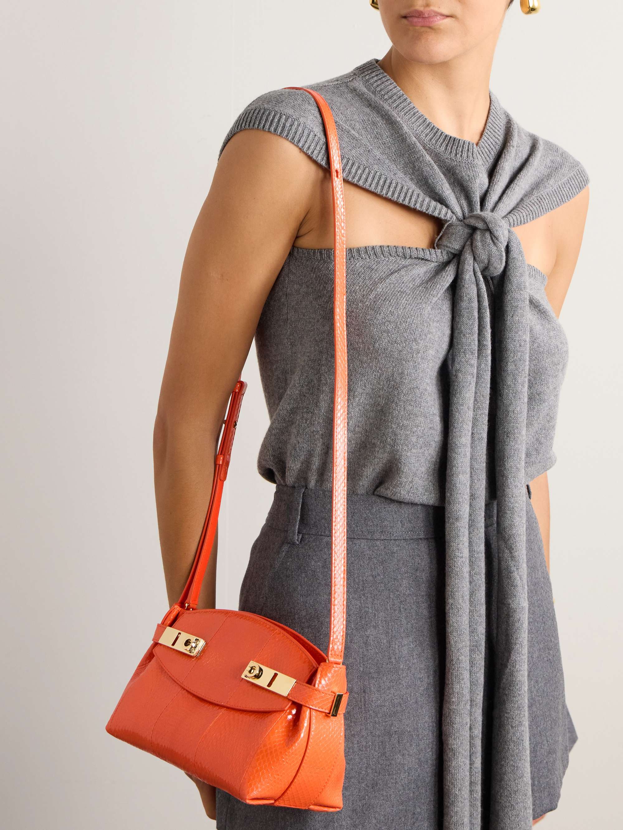 FERRAGAMO 