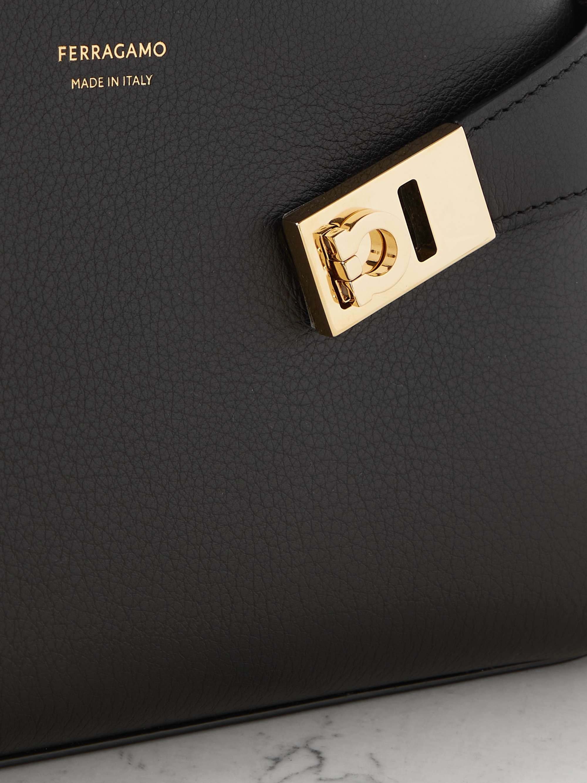 FERRAGAMO 