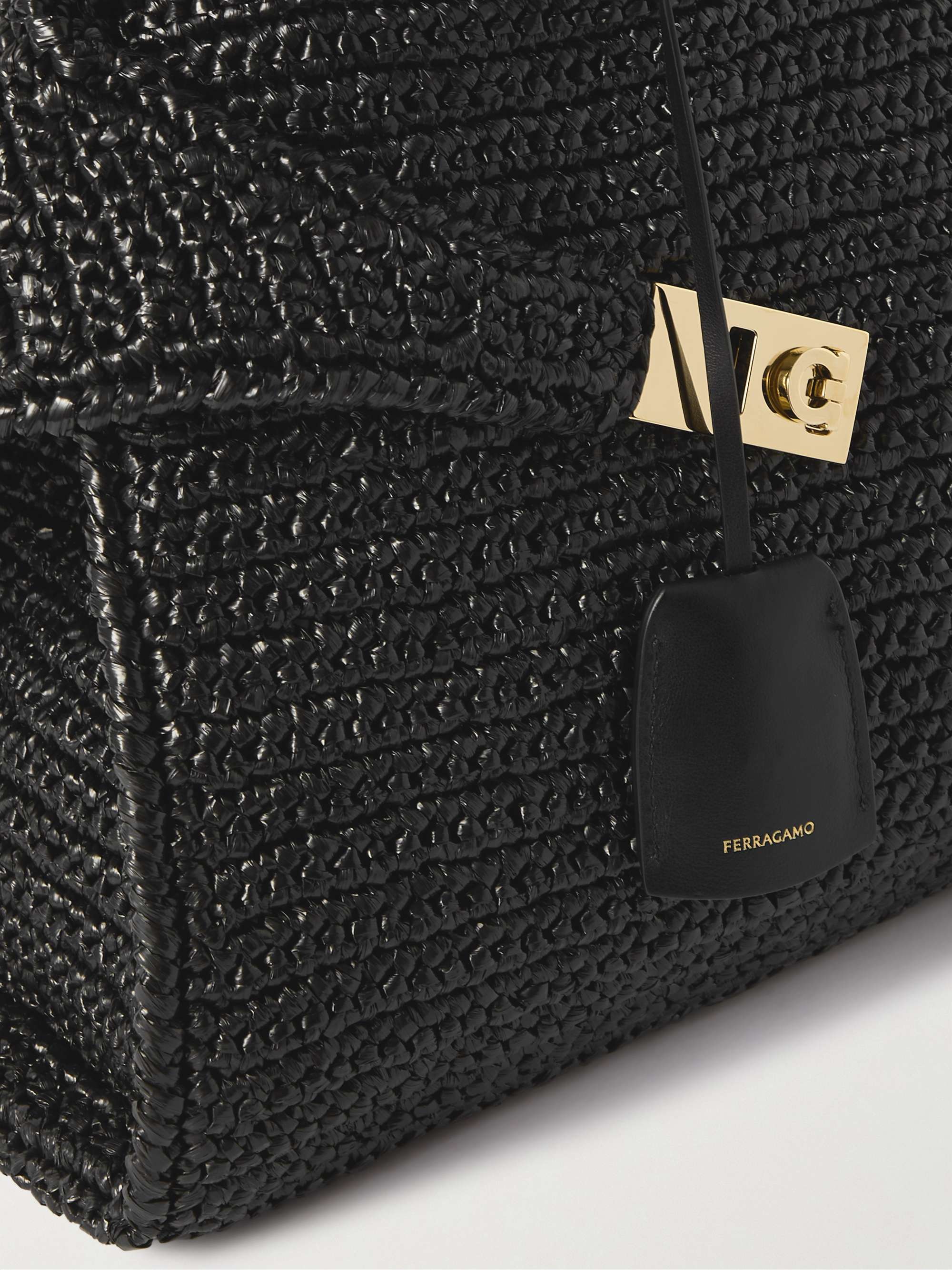 FERRAGAMO 