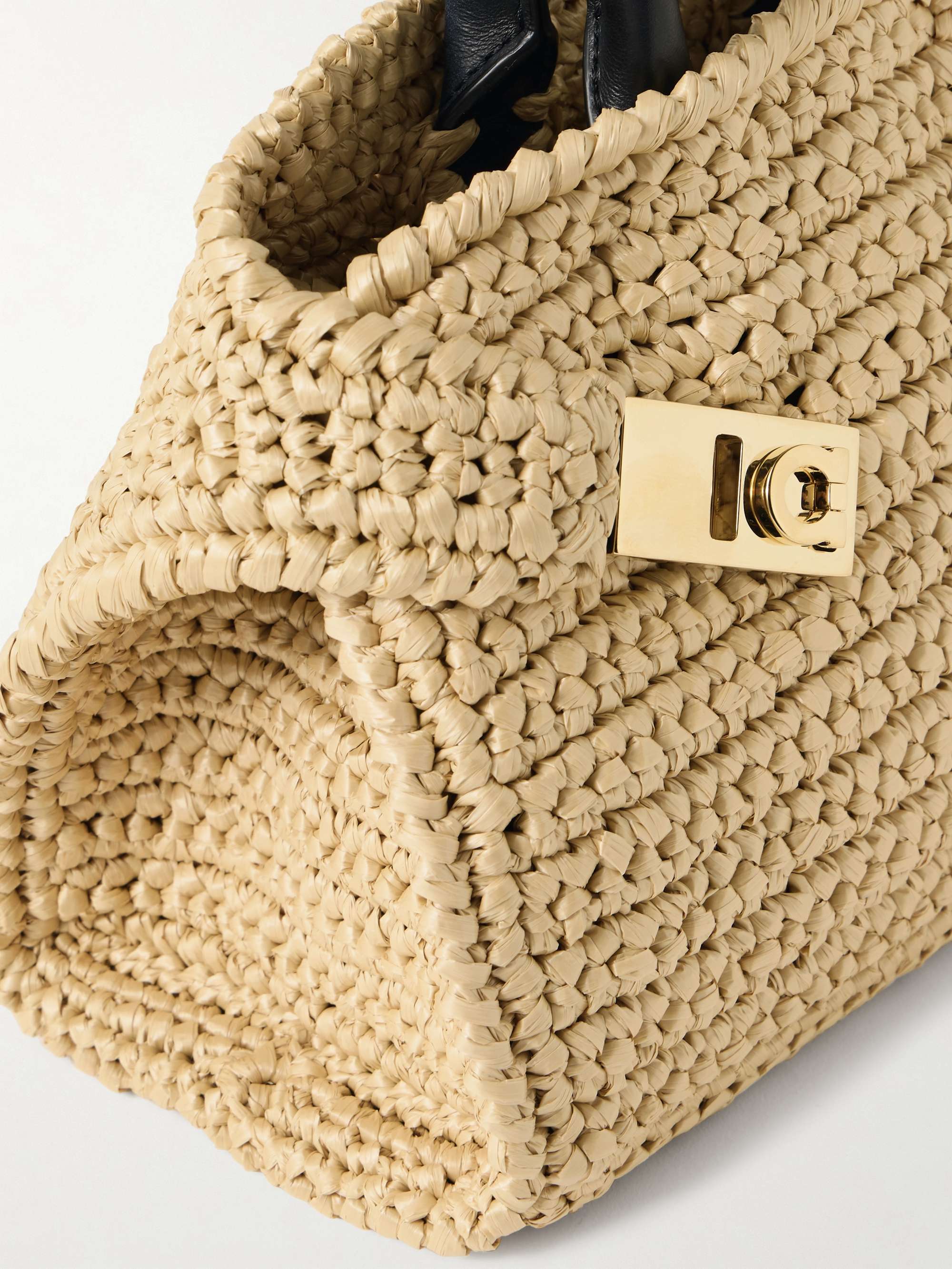 FERRAGAMO 