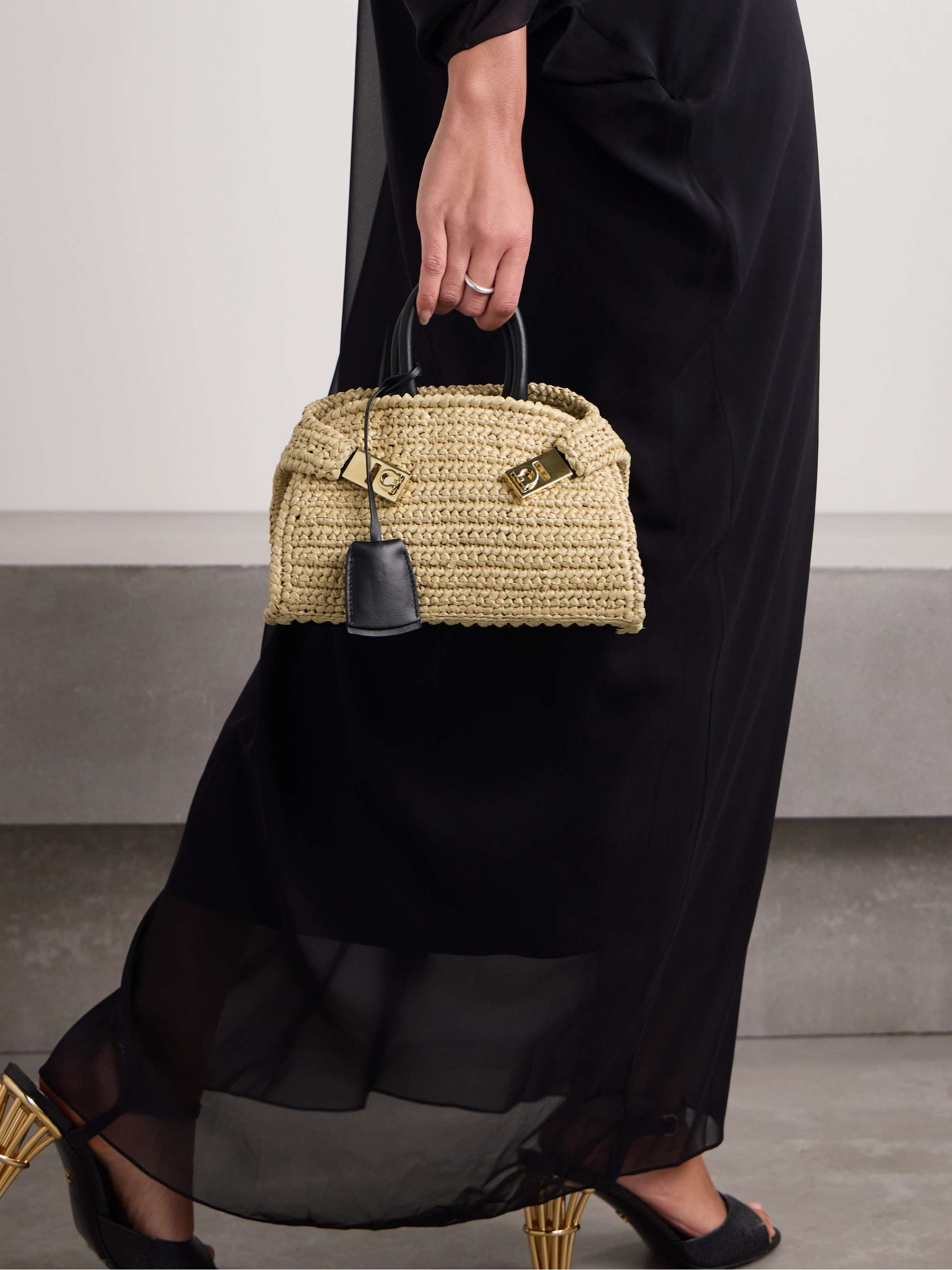 FERRAGAMO 