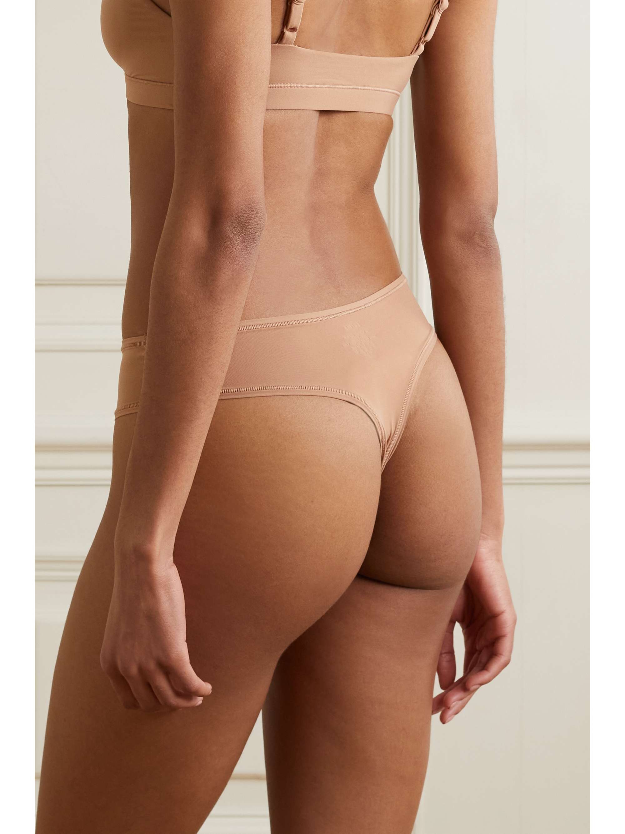 SKIMS Fits Everybody thong - Navy
