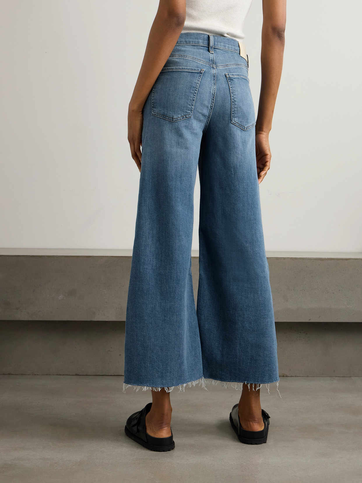 Citizen Of Humanity Lyra Frayed Cropped High-rise Wide-leg Jeans In Blue