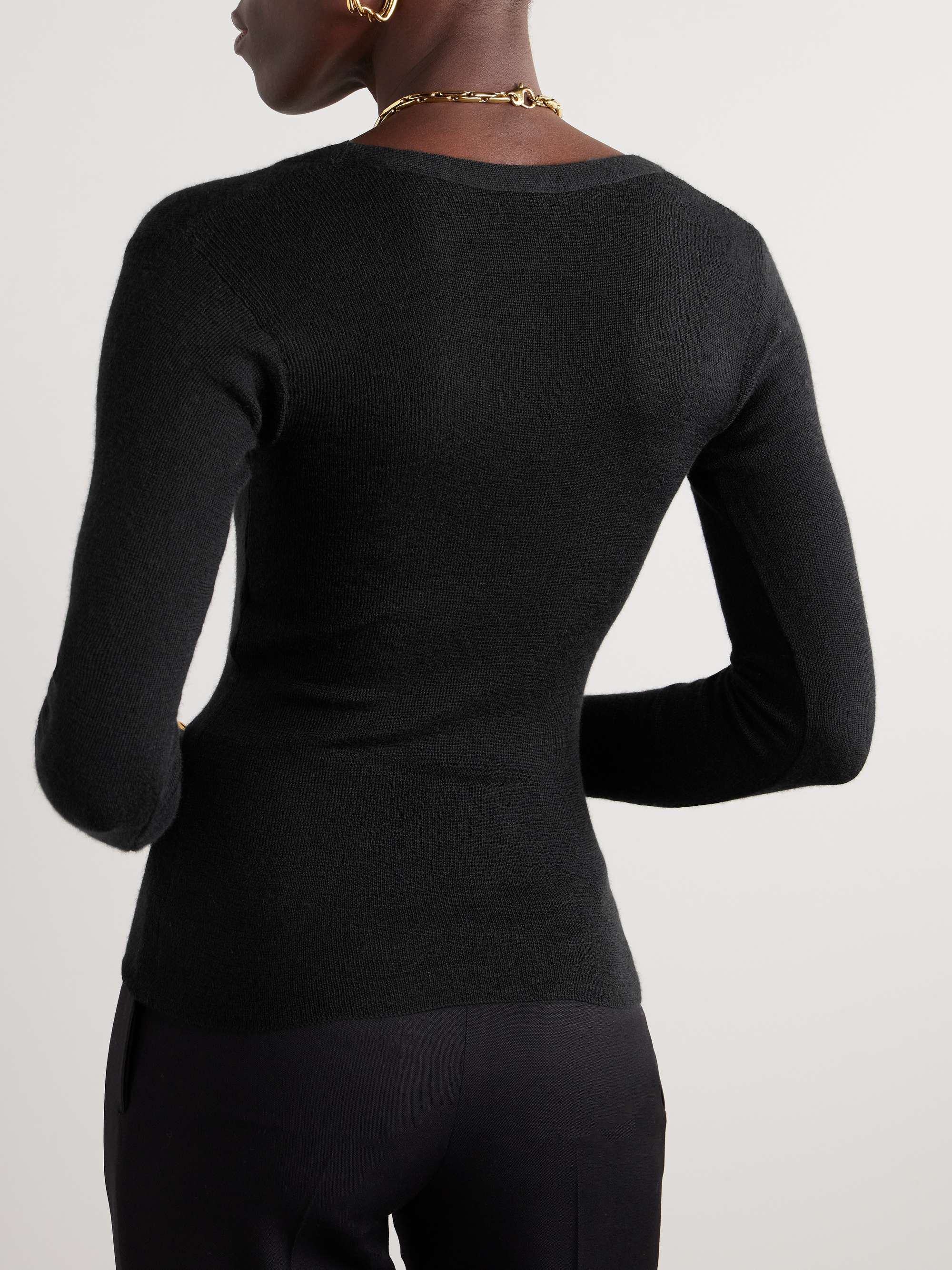 TOM FORD 