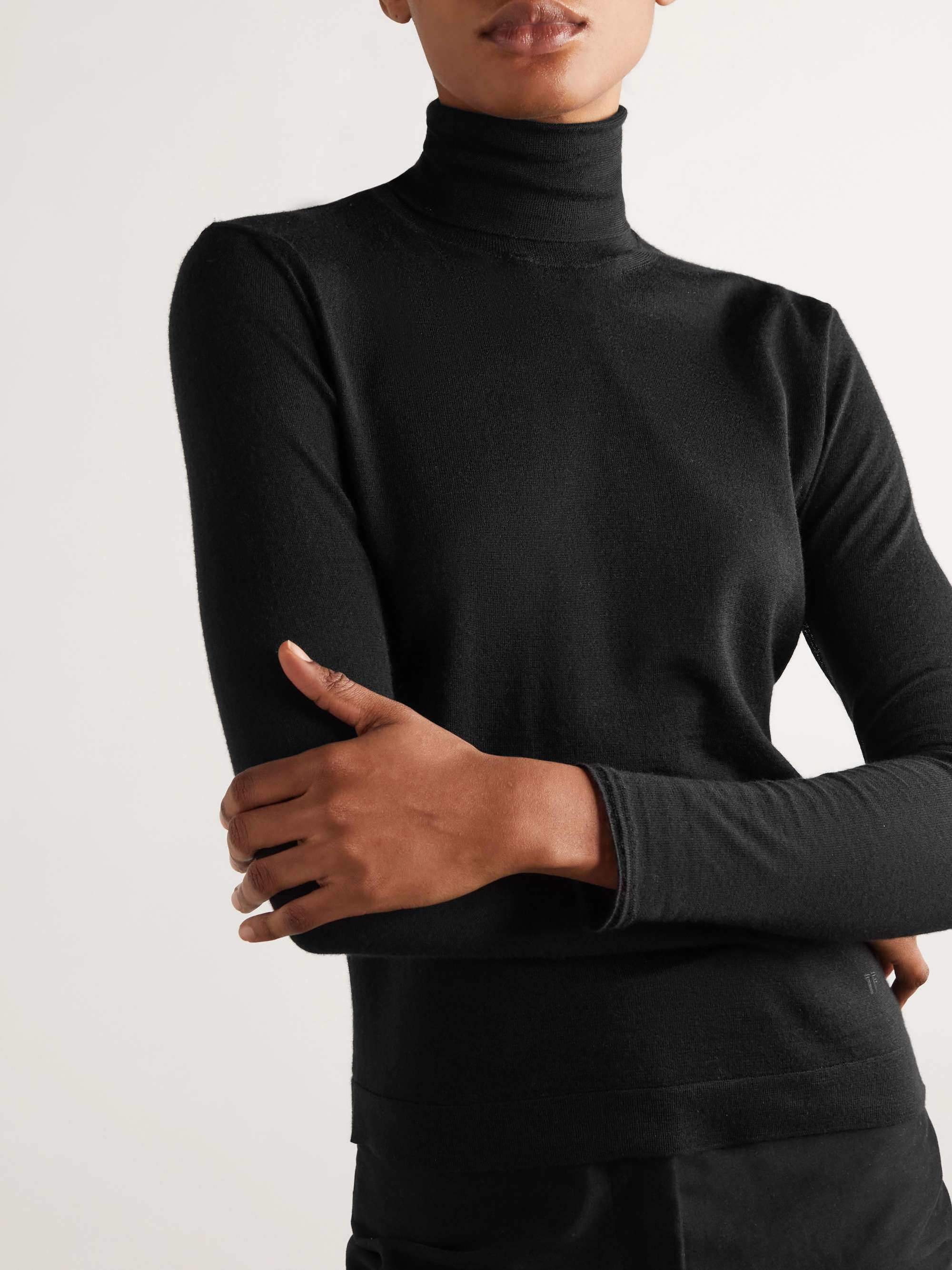 TOM FORD 