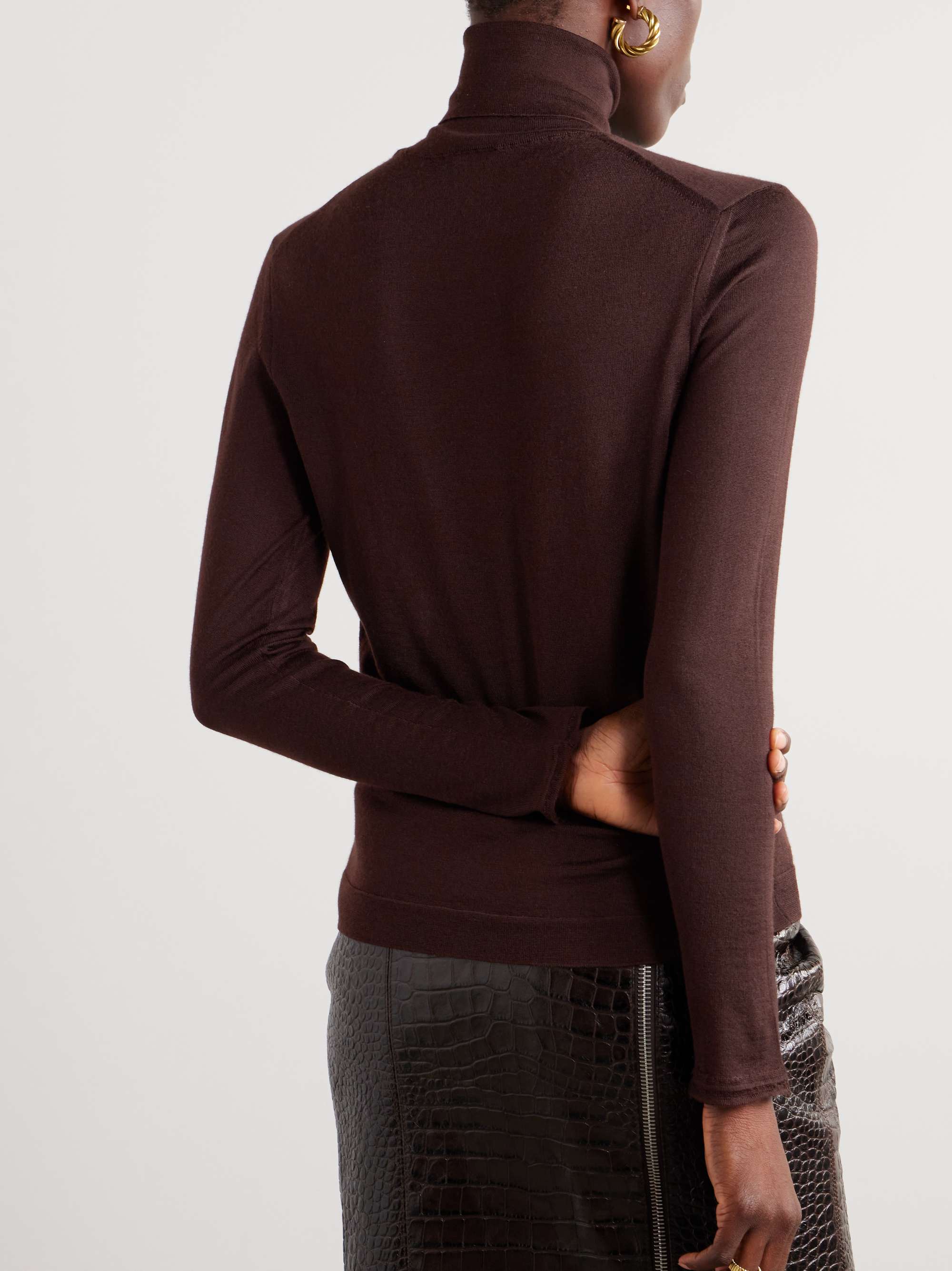 TOM FORD 