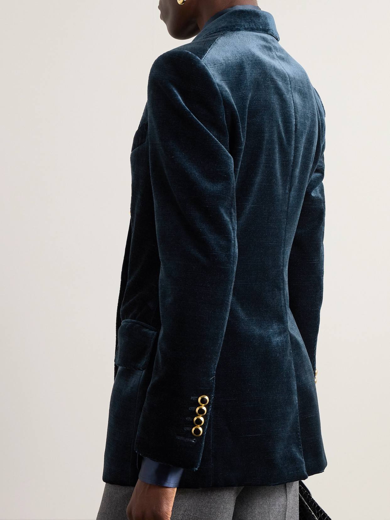 TOM FORD DOUBLE-BREASTED VELVET BLAZER