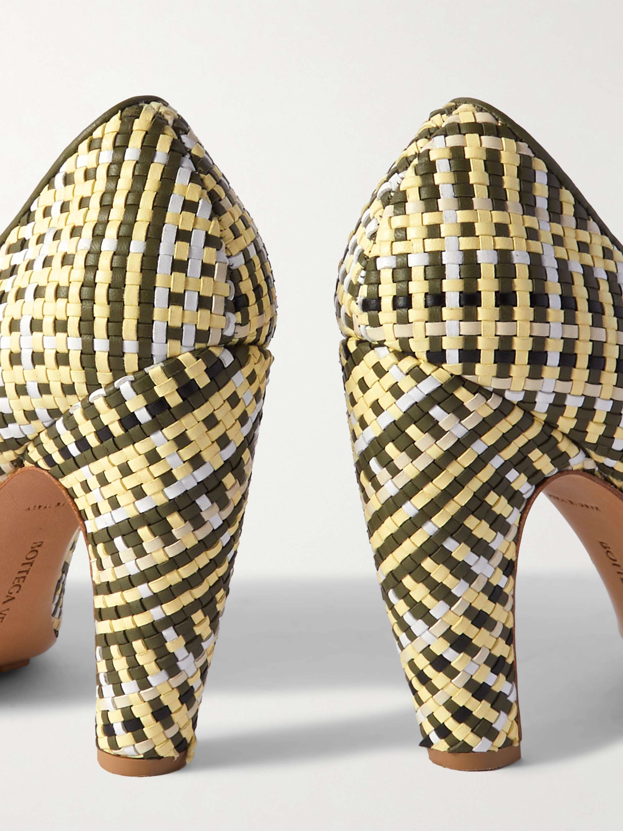 BOTTEGA VENETA Canalazzo intrecciato leather pumps | NET-A