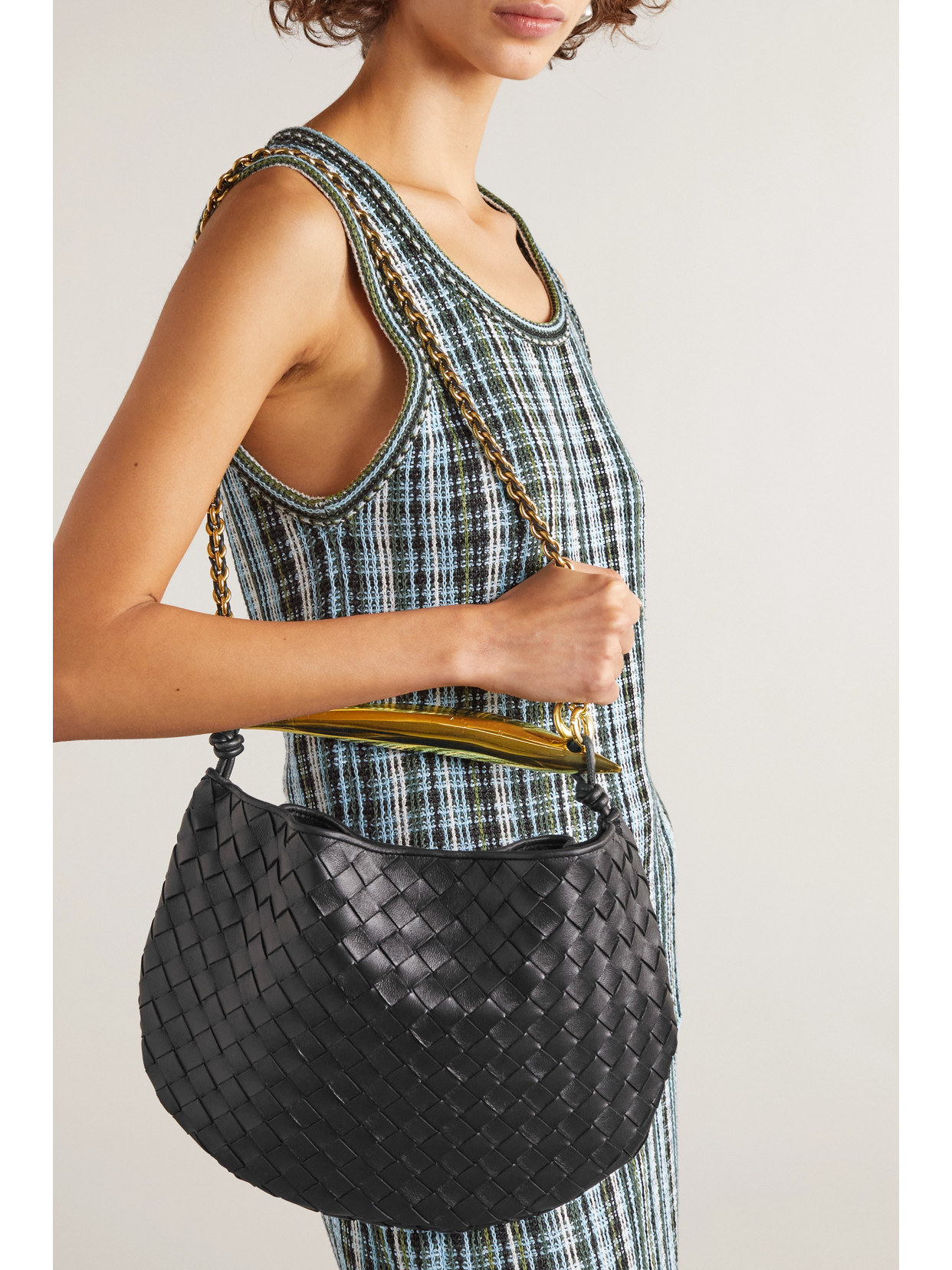 Bottega Veneta Sardine Small Intrecciato Leather Shoulder Bag In Black