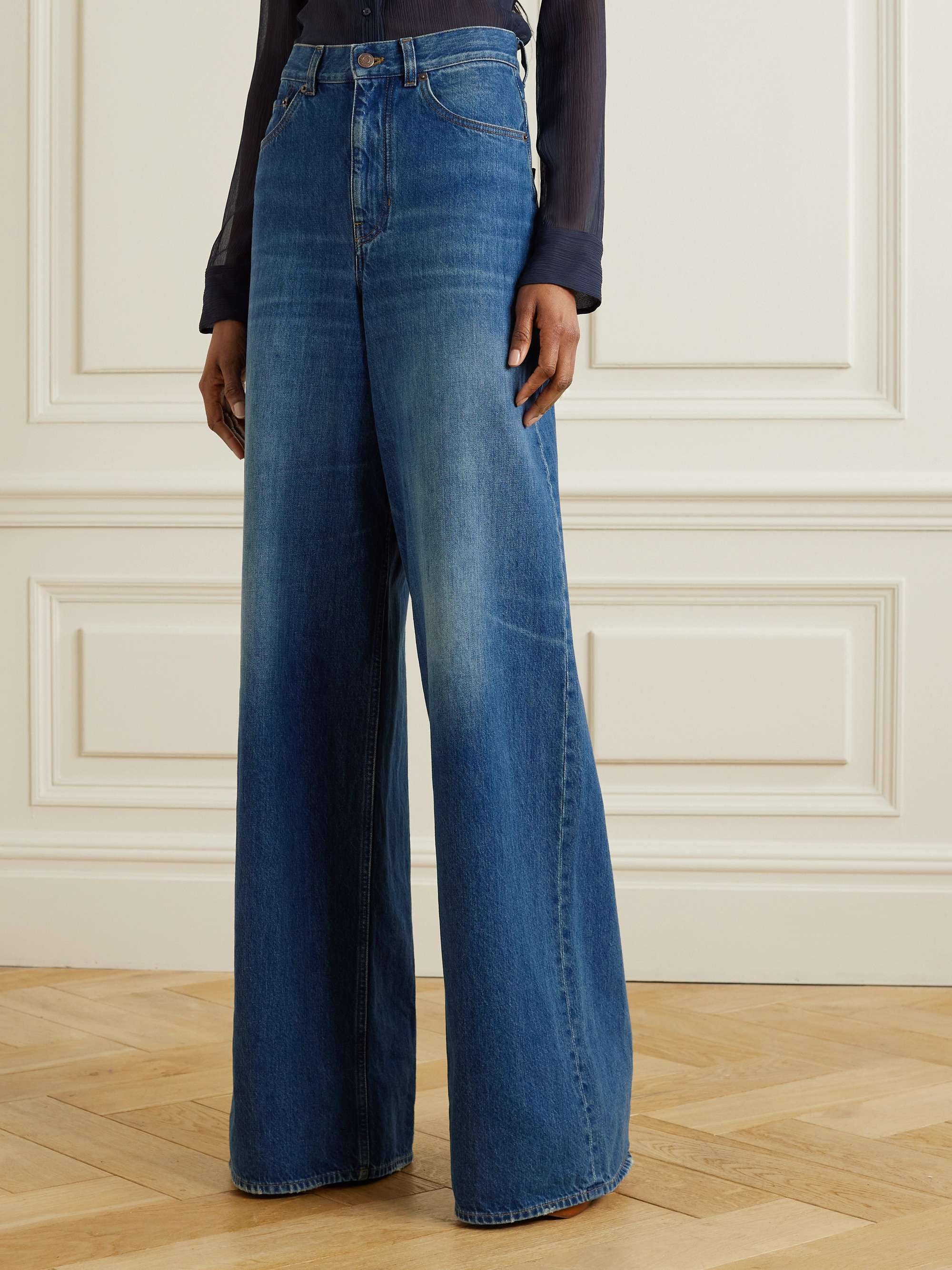 CHLOÉ 