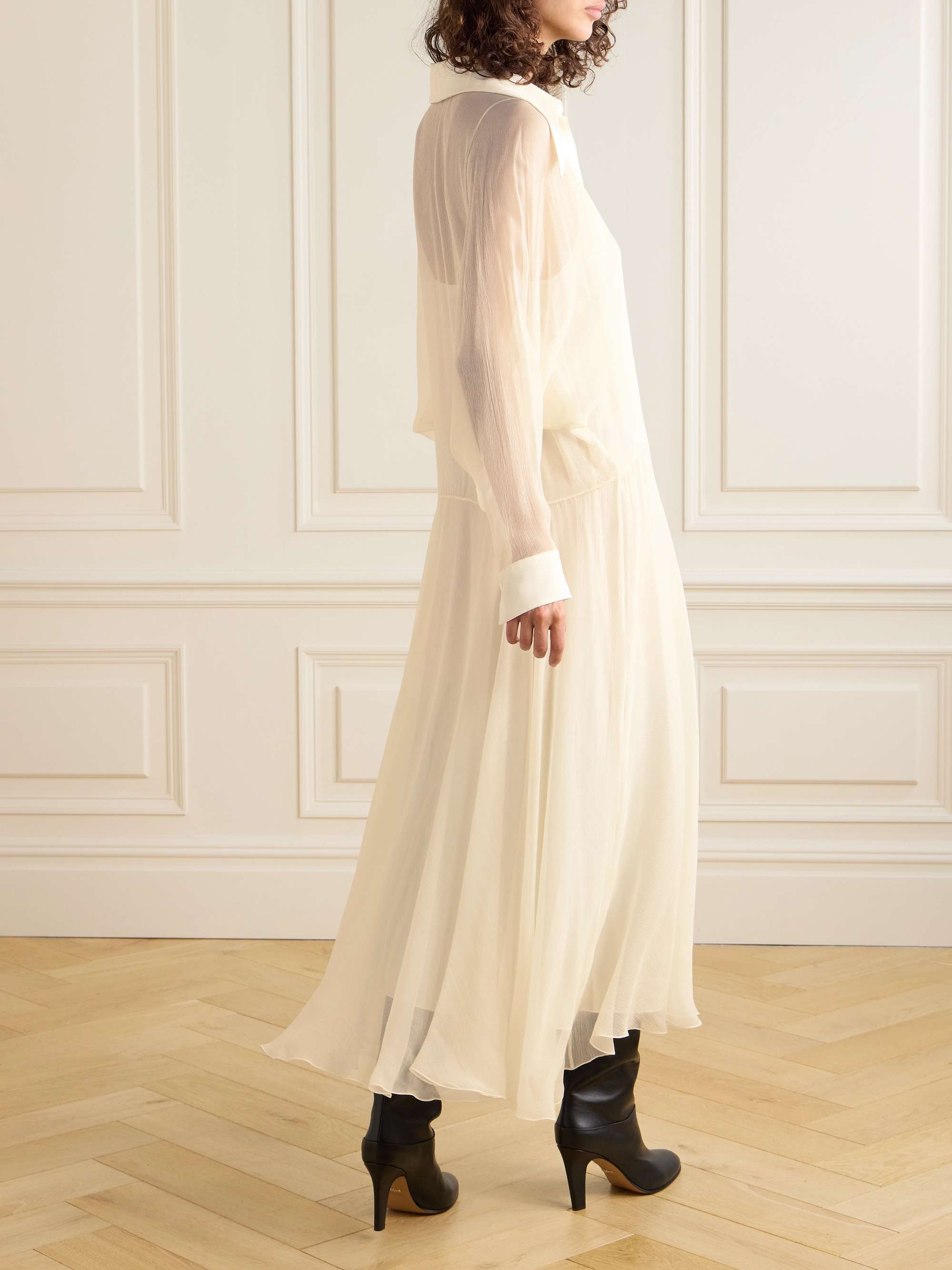 CHLOÉ 