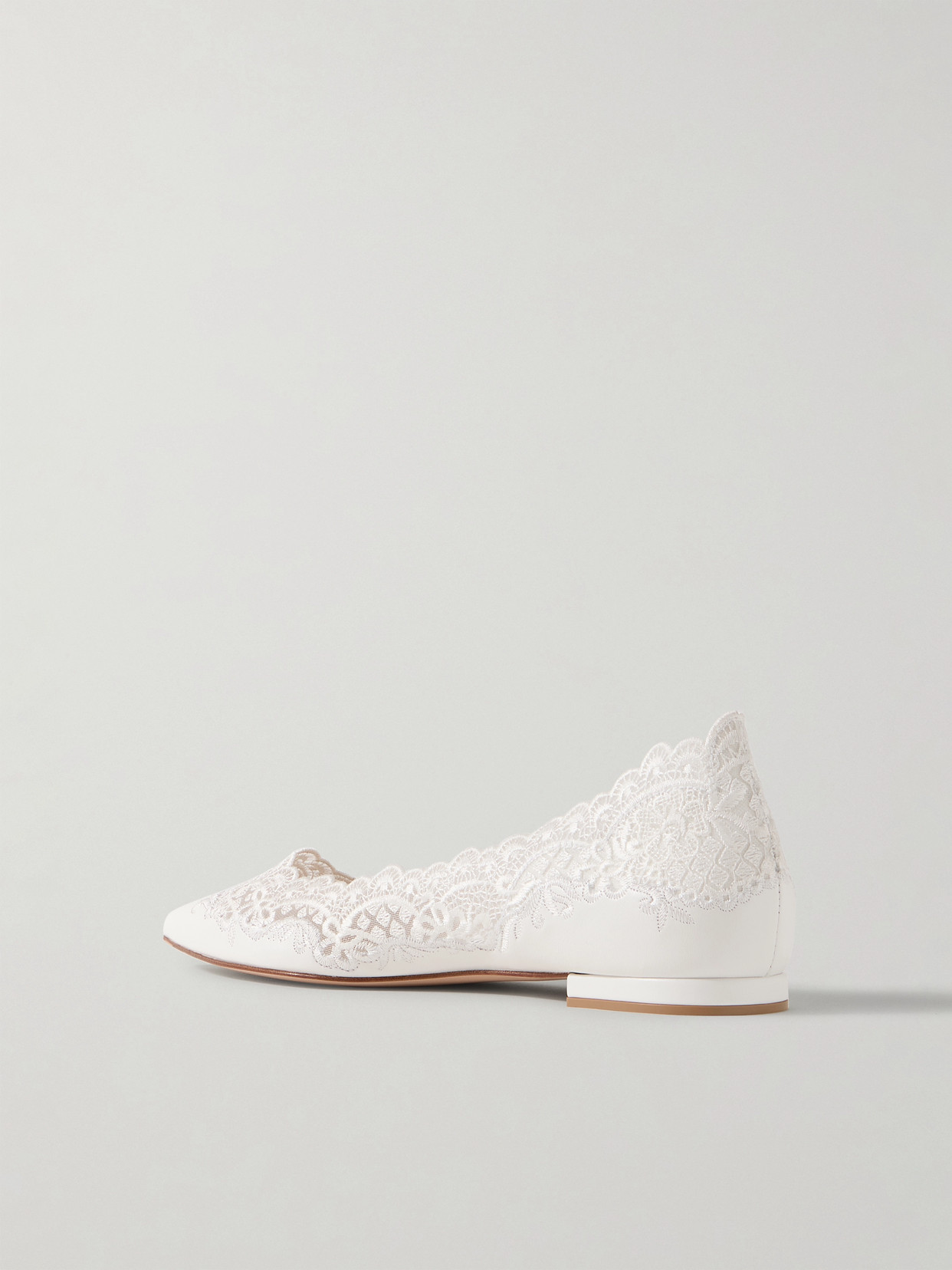 GIANVITO ROSSI EVIE LACE-TRIMMED LEATHER POINT-TOE FLATS