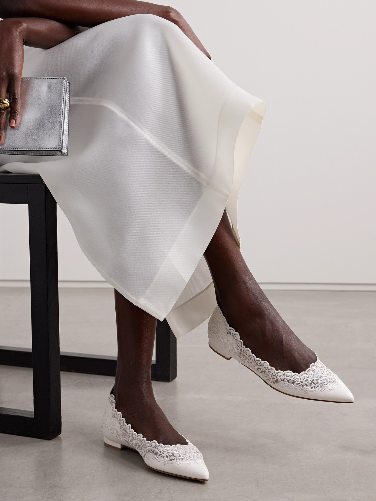 GIANVITO ROSSI EVIE LACE-TRIMMED LEATHER POINT-TOE FLATS