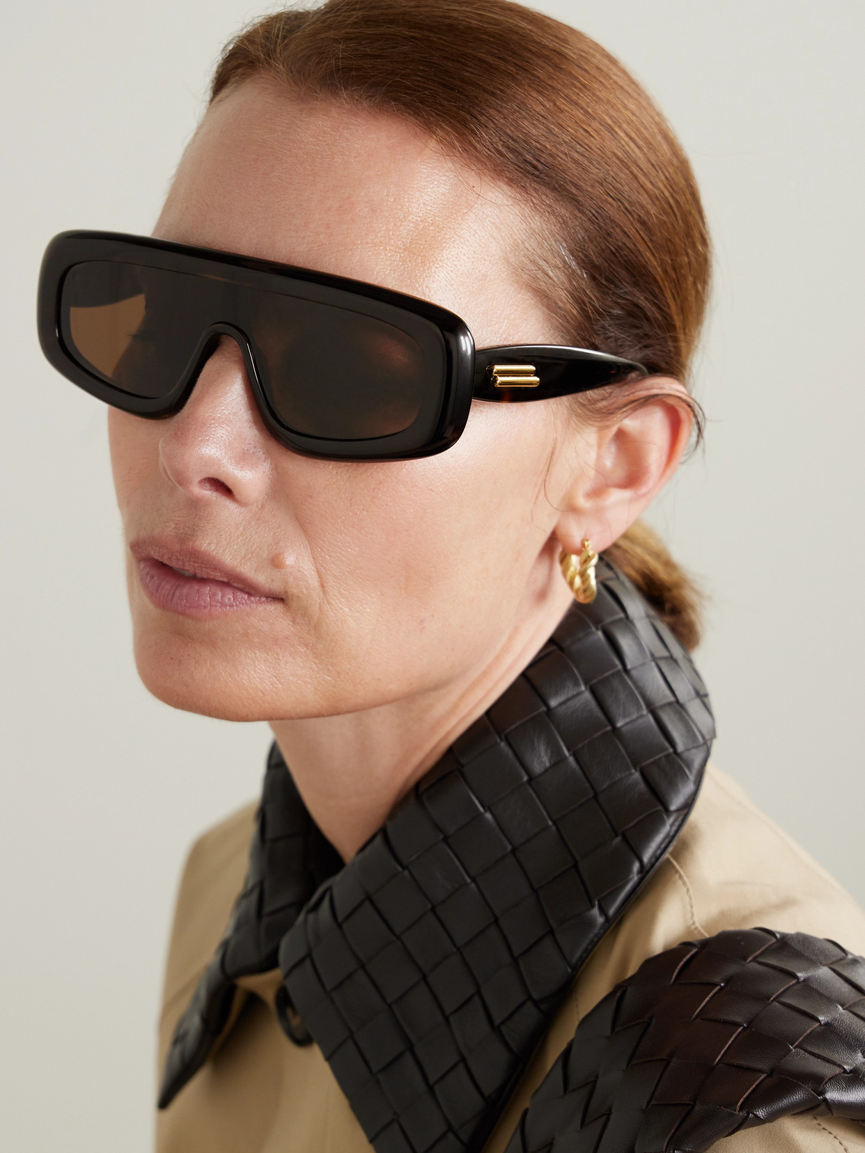 Shop Bottega Veneta D-frame Tortoiseshell Acetate Sunglasses