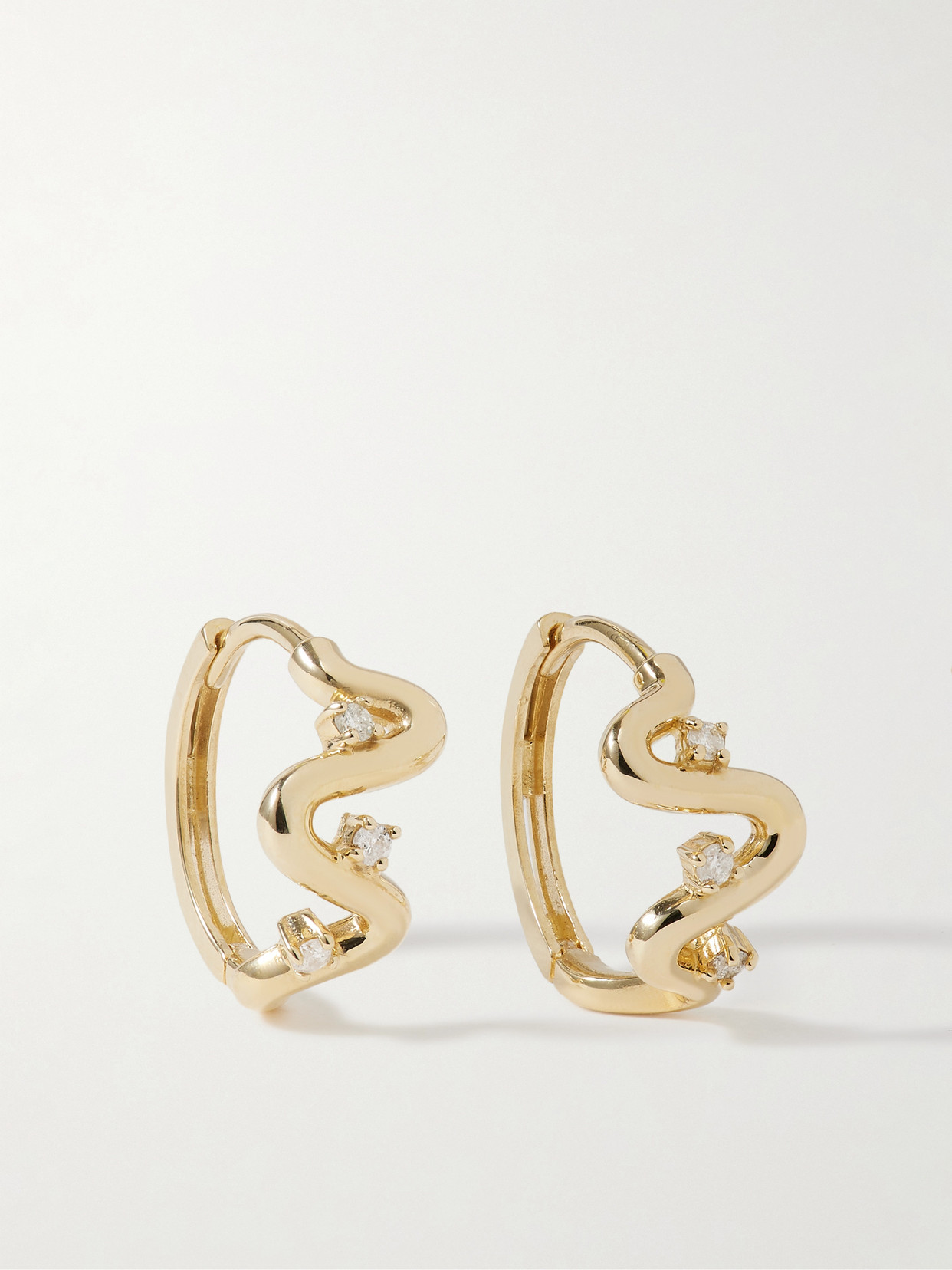 Stone And Strand Harbor Lights 10-karat Gold Diamond Hoop Earrings