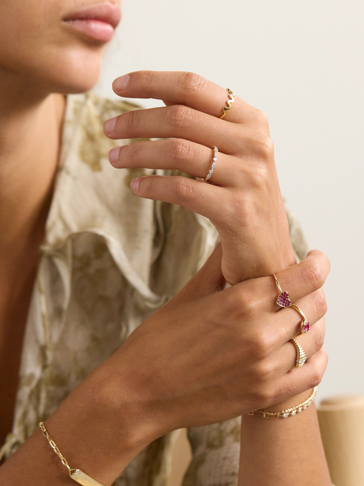 Stone And Strand Muse 10-karat Gold Diamond Ring In Gold