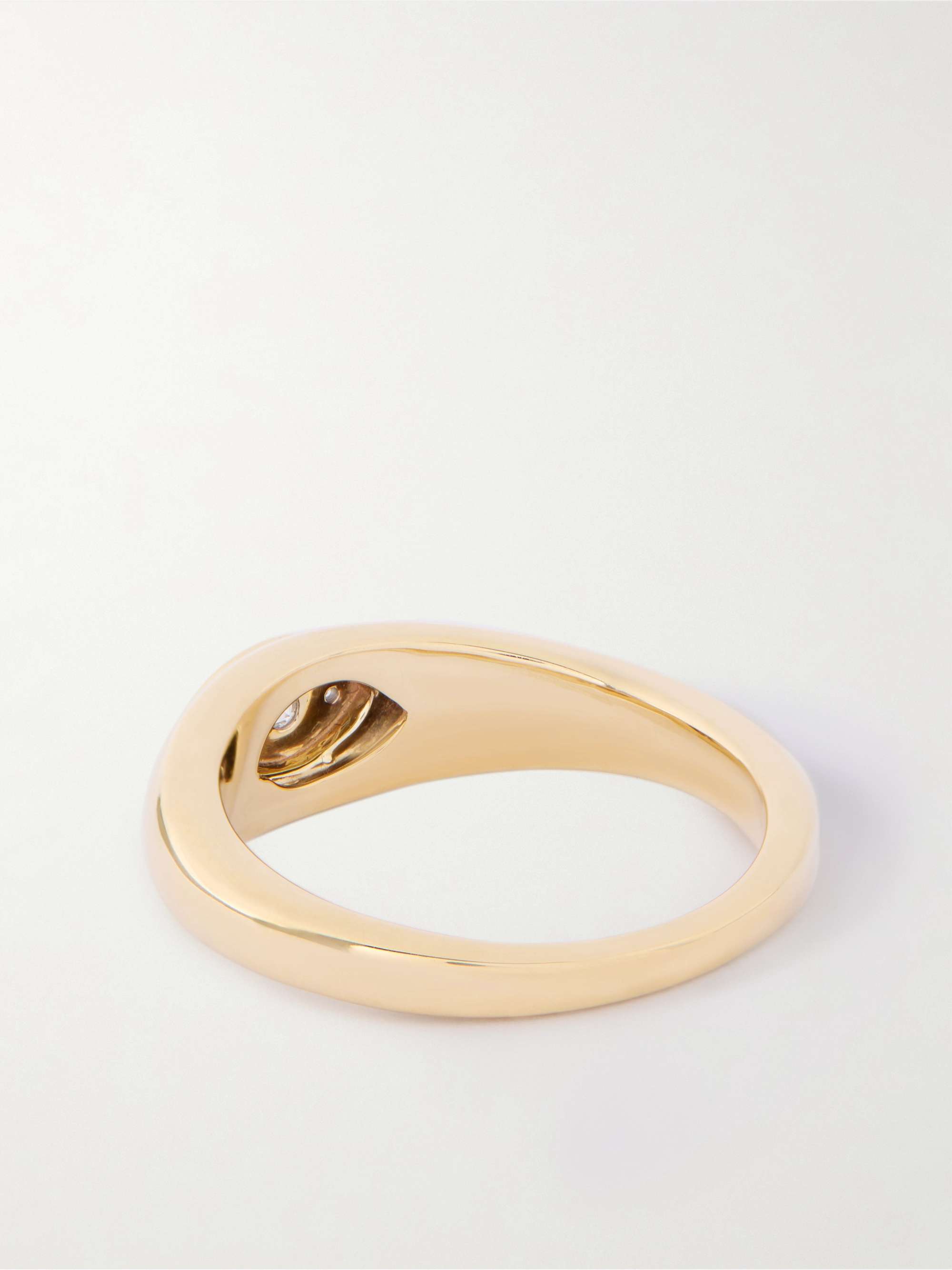 STONE AND STRAND 
