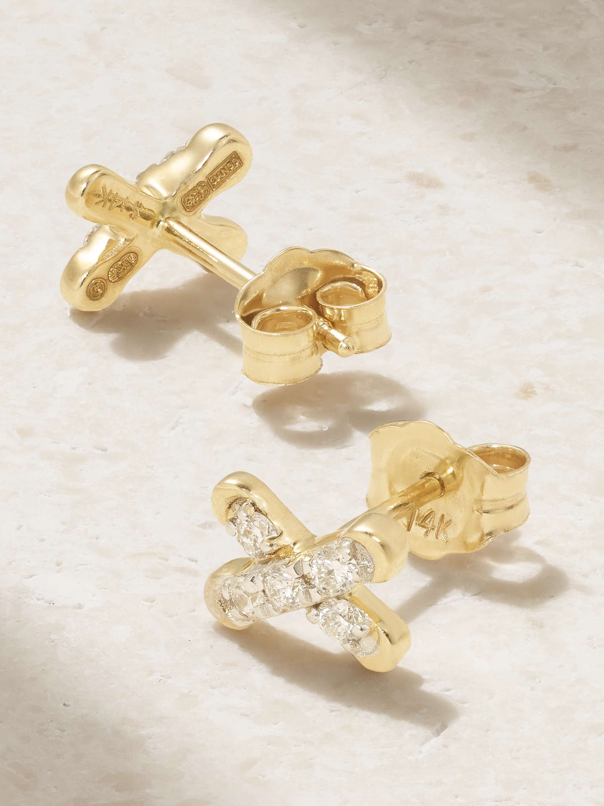 STONE AND STRAND 