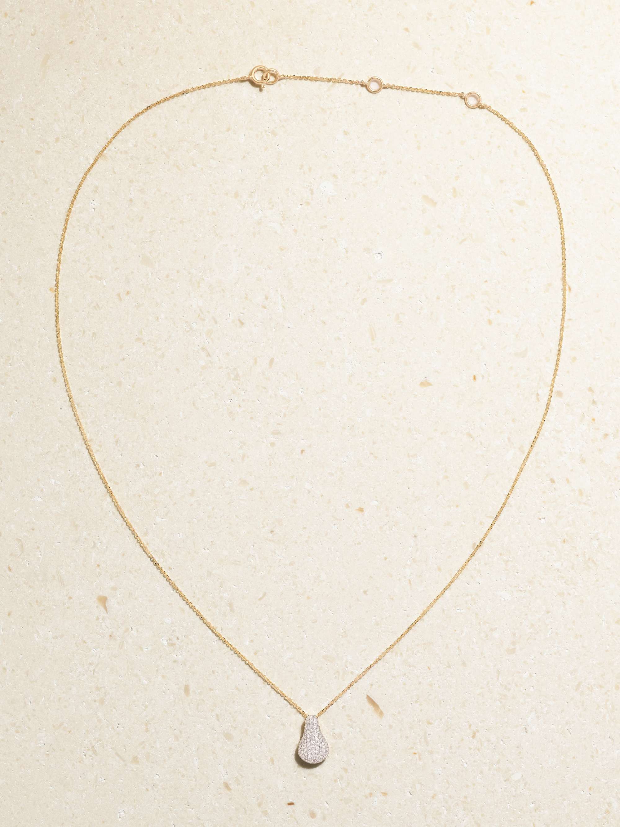 STONE AND STRAND 