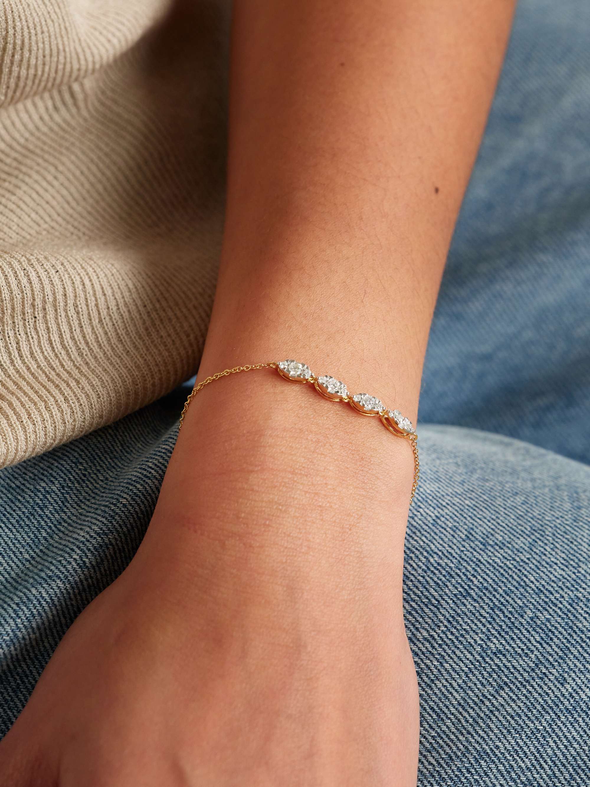STONE AND STRAND 
