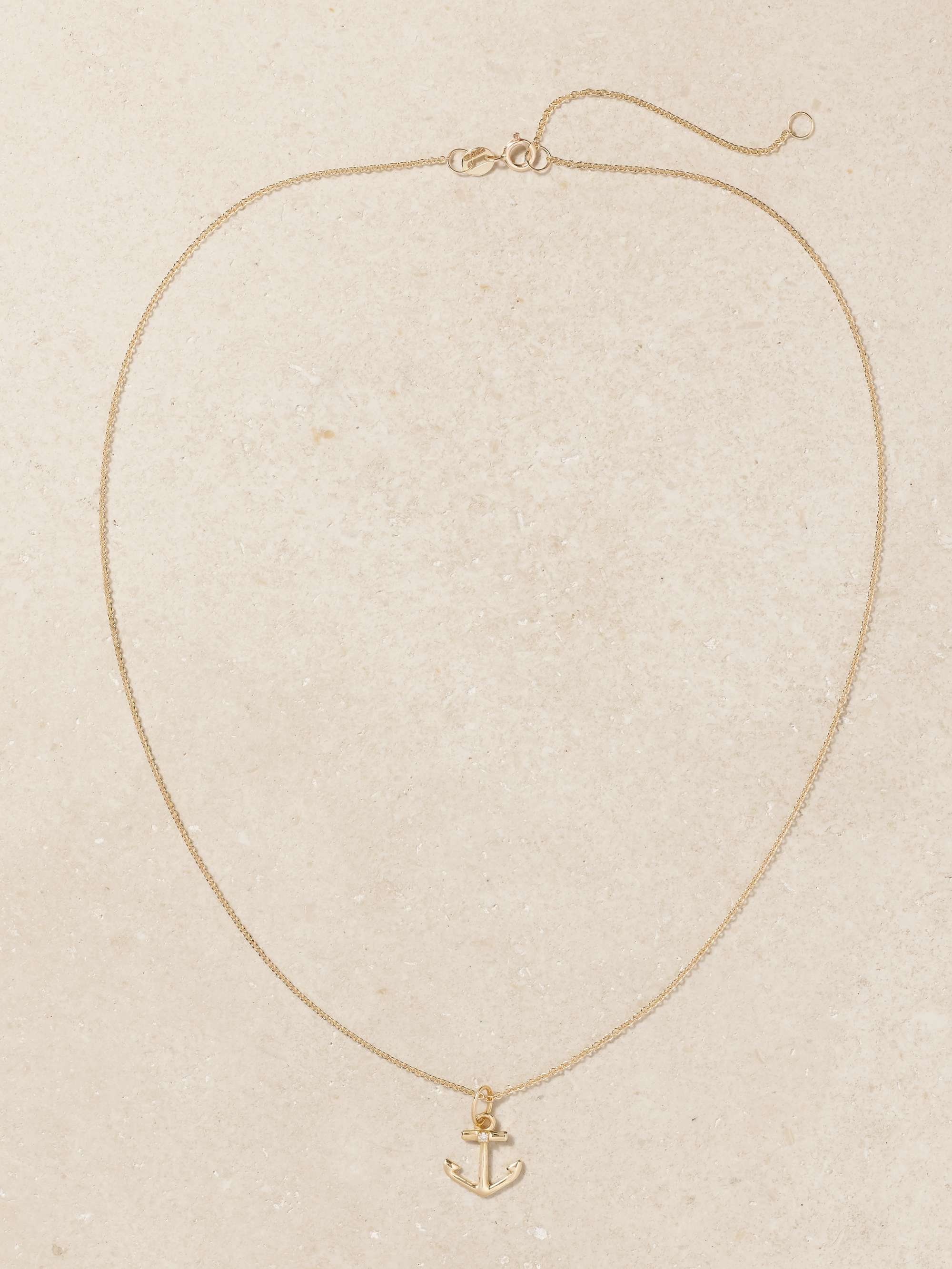 STONE AND STRAND 