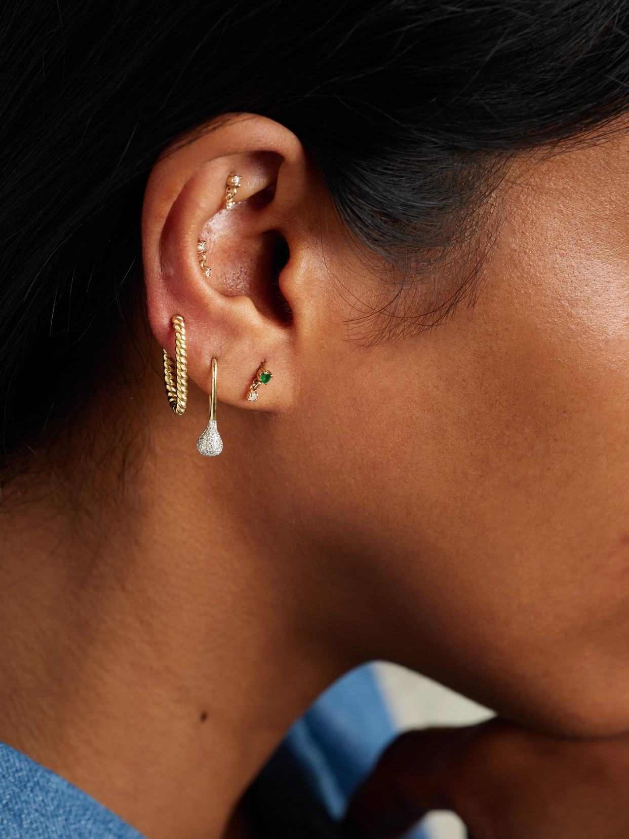 Shop Stone And Strand Green Goddess 14-karat Gold, Emerald And Diamond Earrings