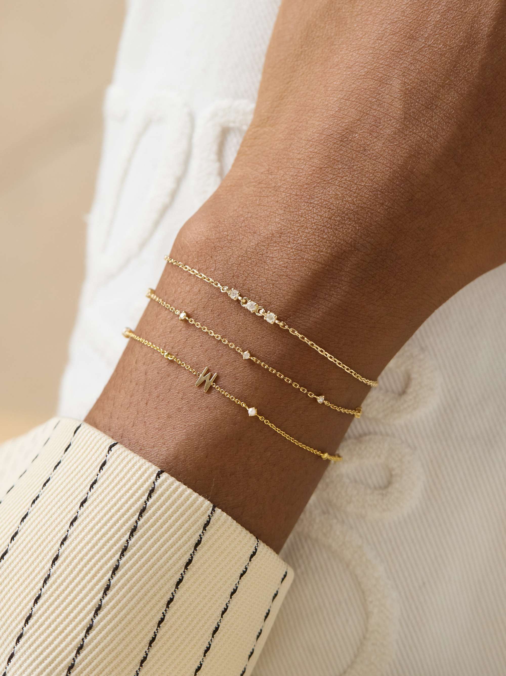 STONE AND STRAND 