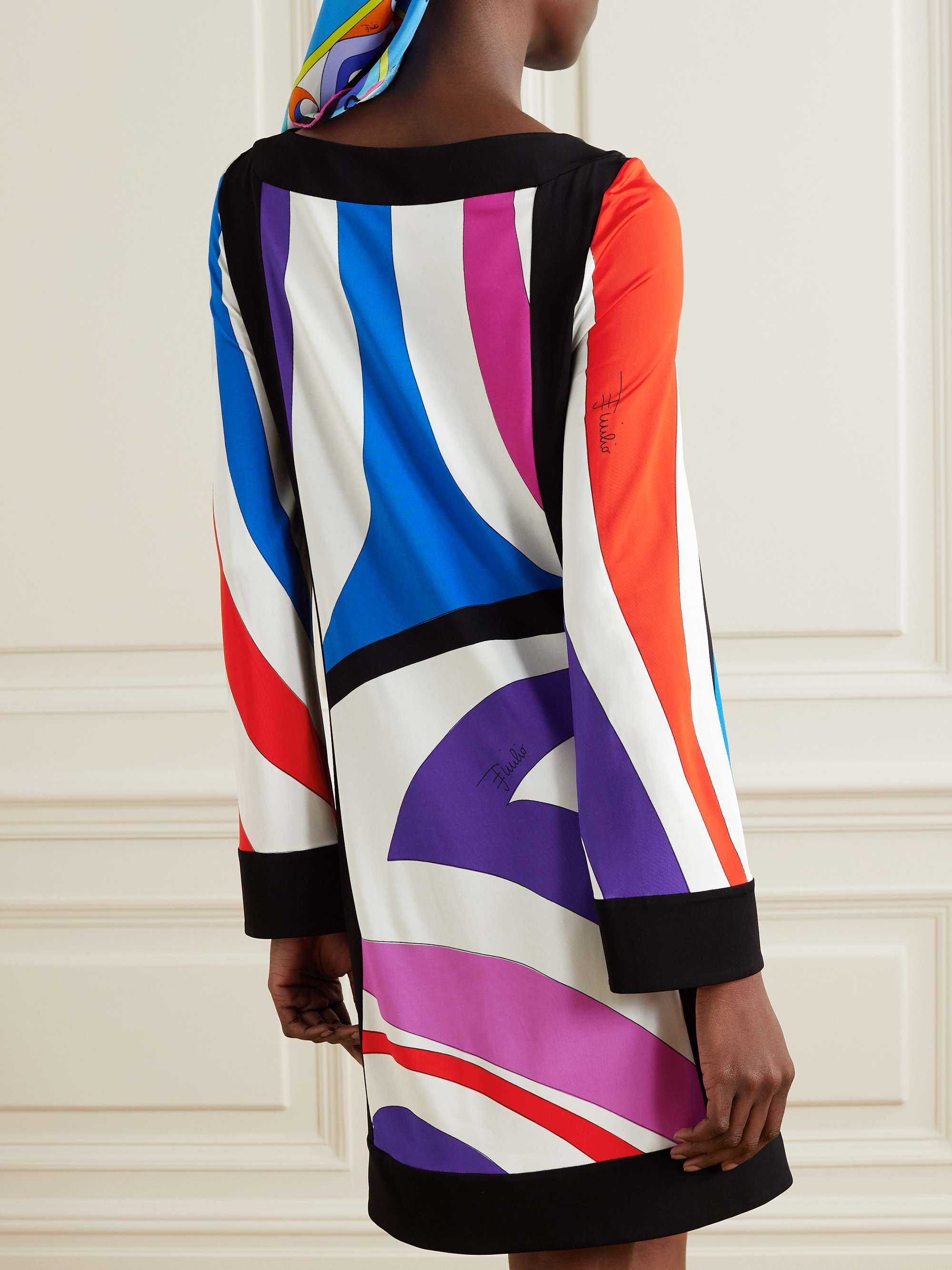 PUCCI 