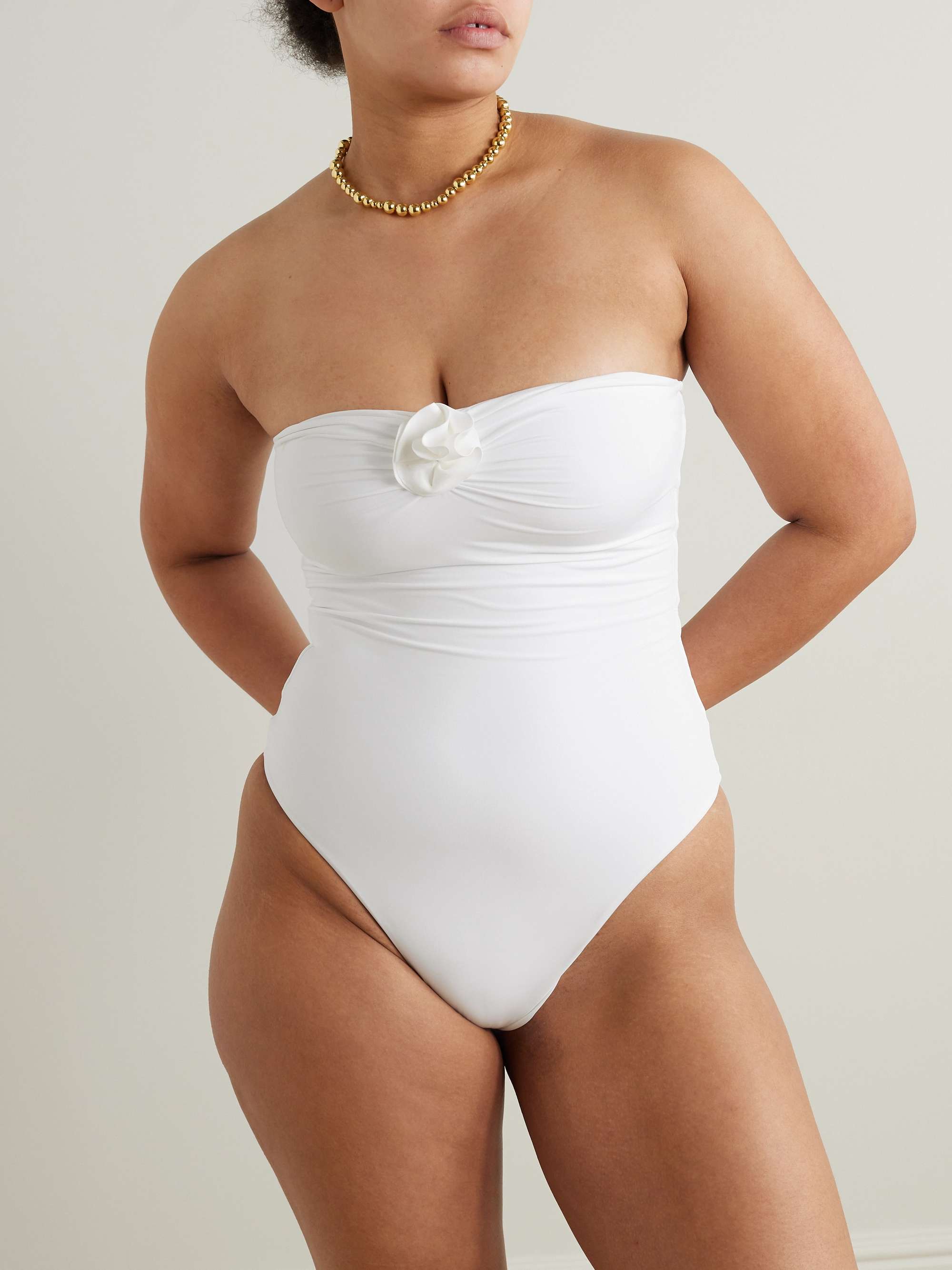 MAYGEL CORONEL 