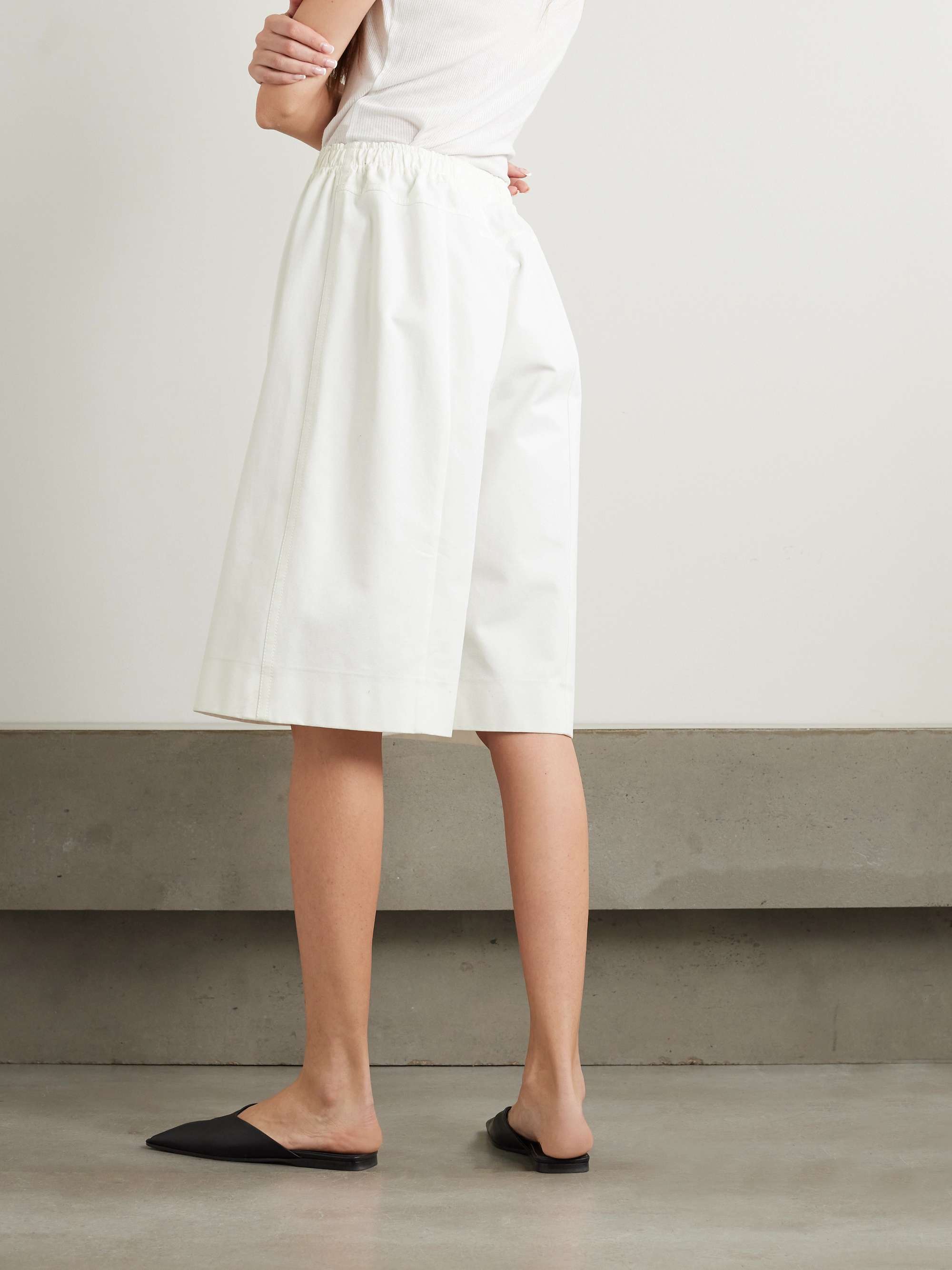 CARVEN 