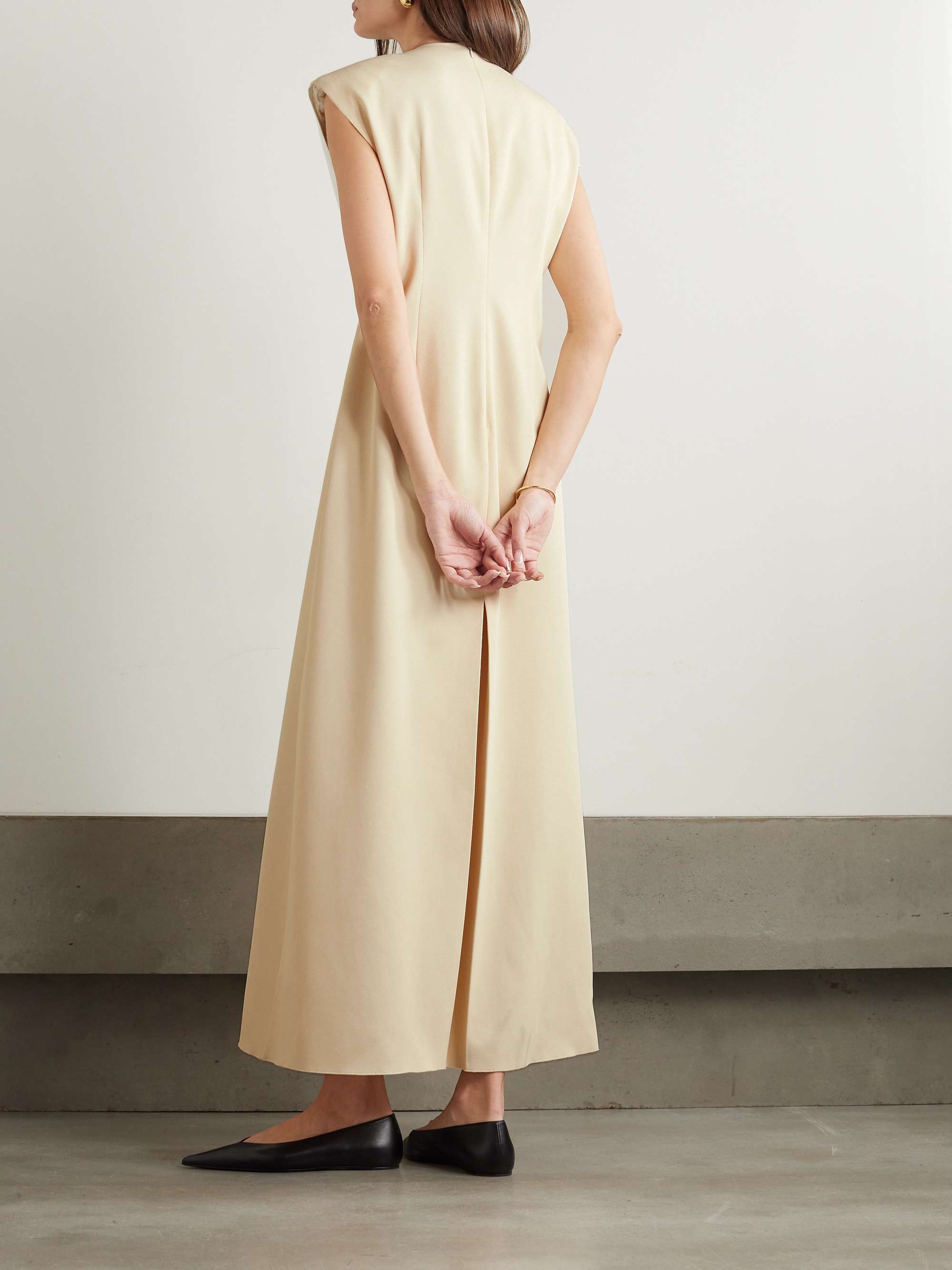 CARVEN 