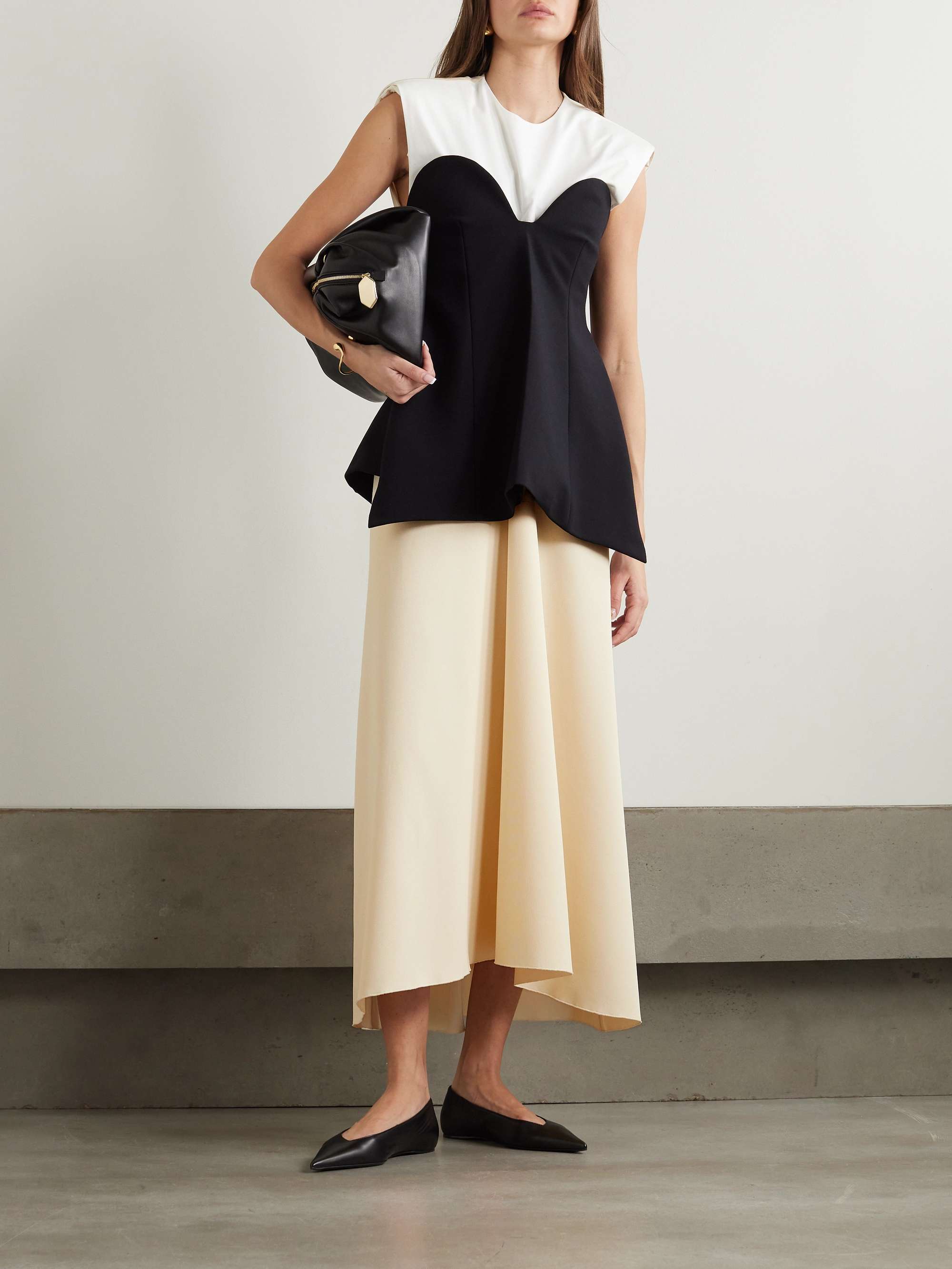CARVEN 