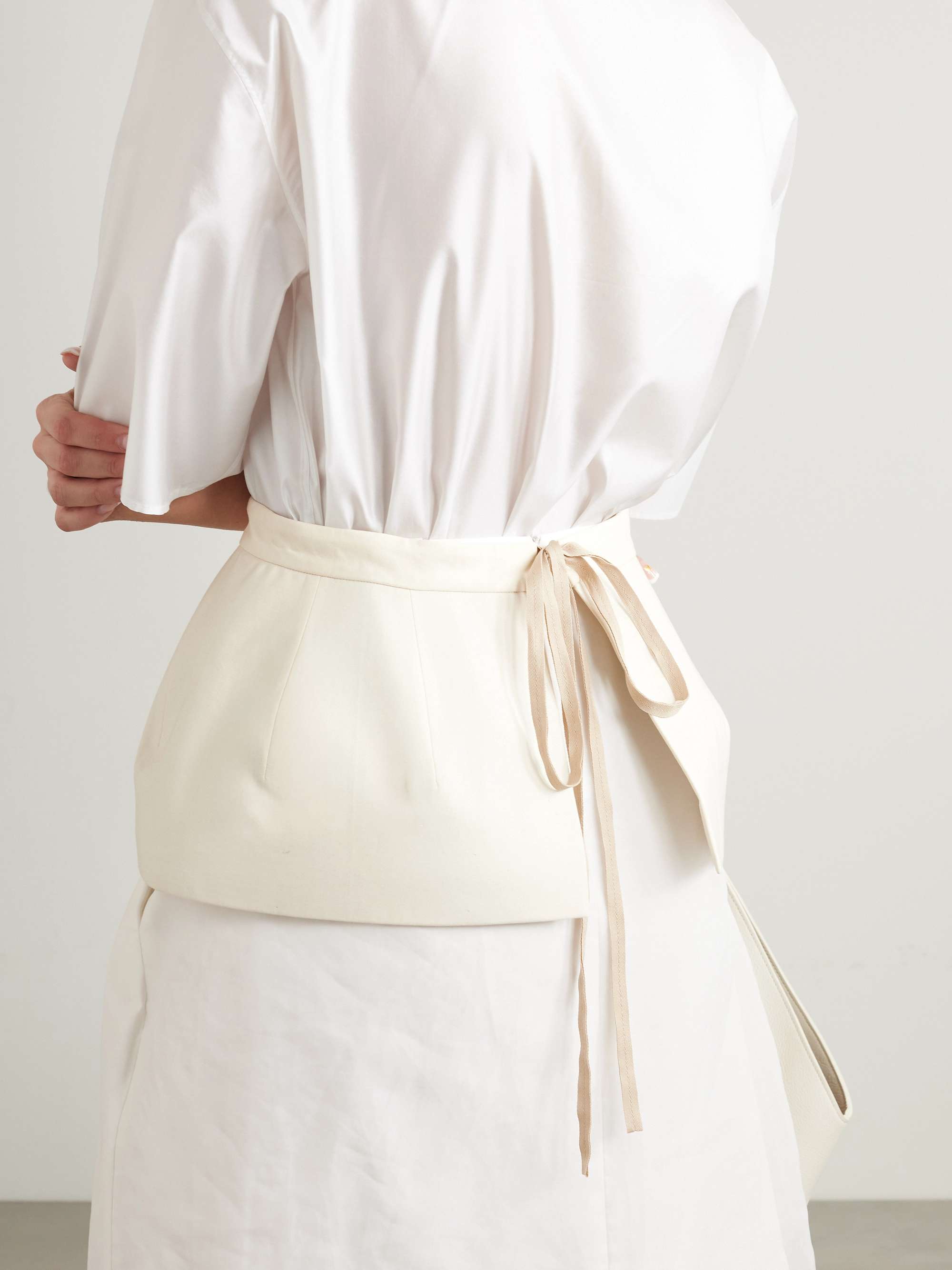 CARVEN 