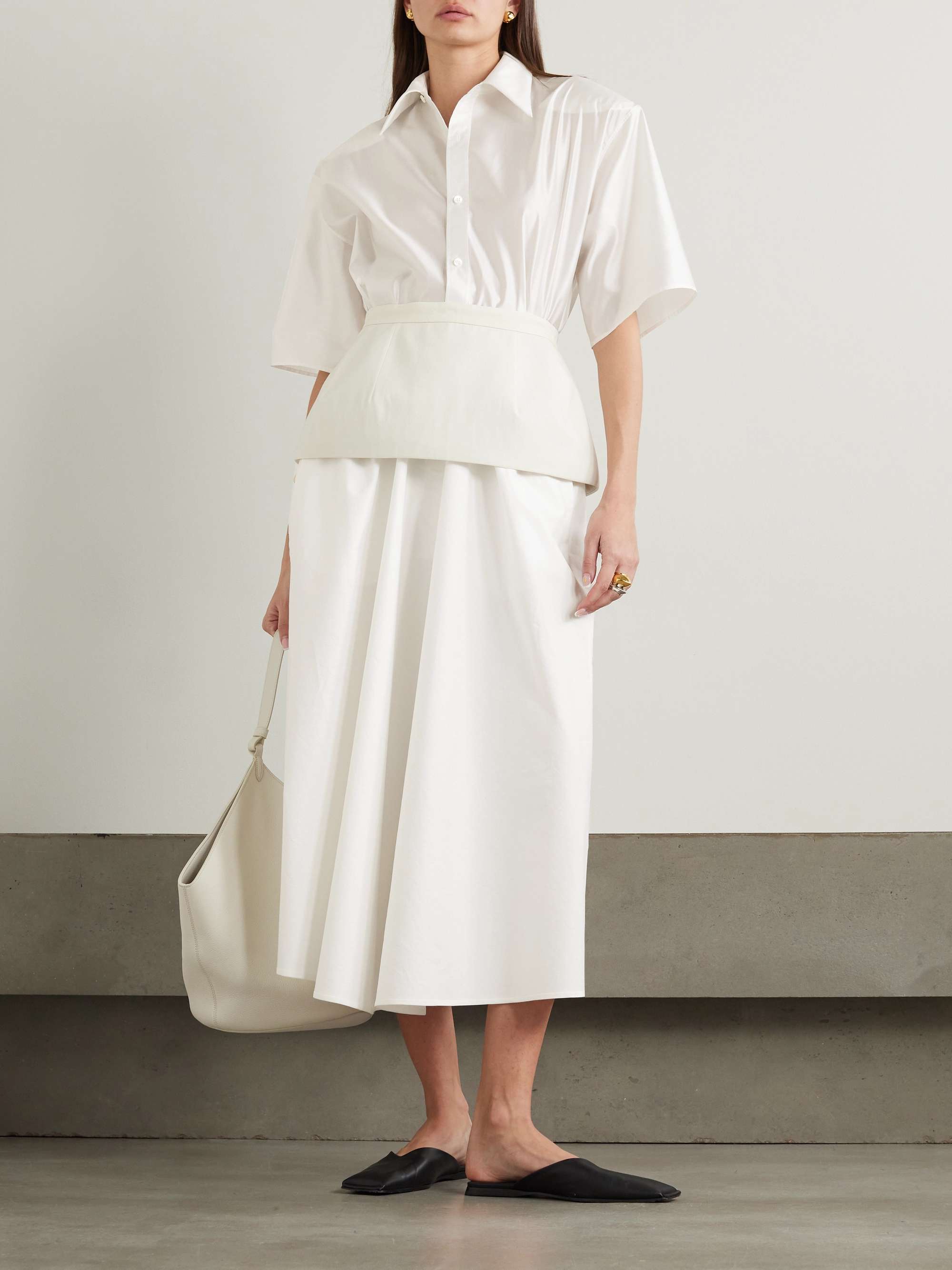 CARVEN 