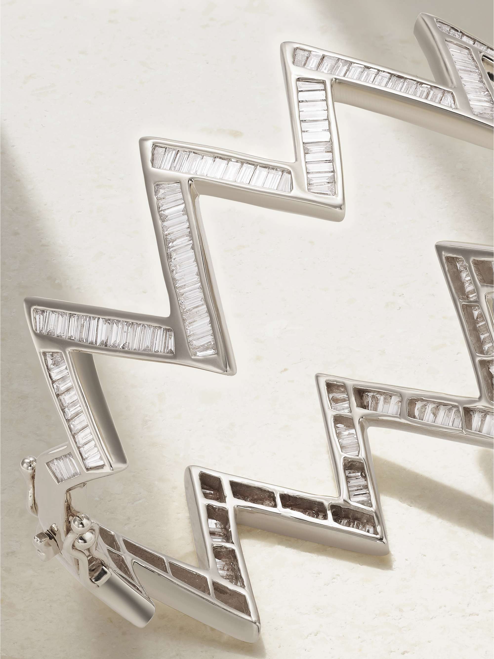 KOLOURS JEWELRY 