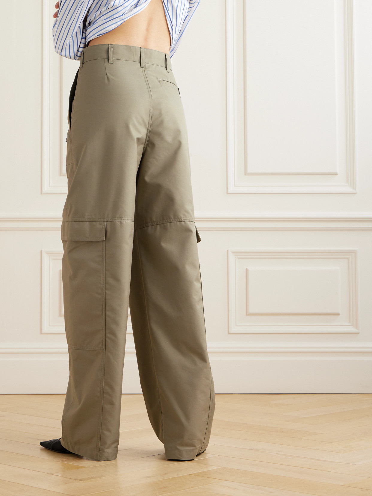 Shop Loewe Cotton-blend Twill Straight-leg Cargo Pants In Green