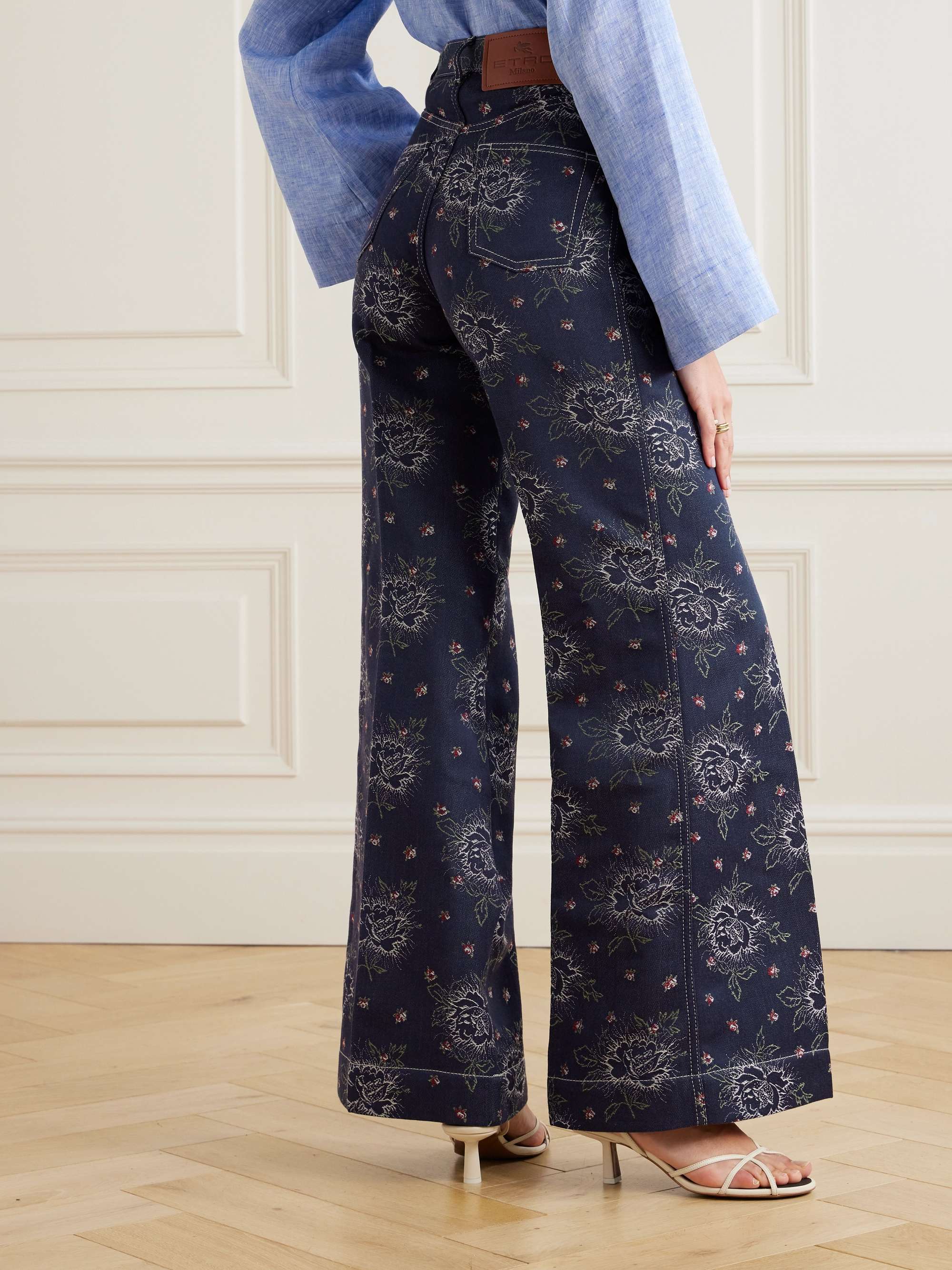 ETRO 