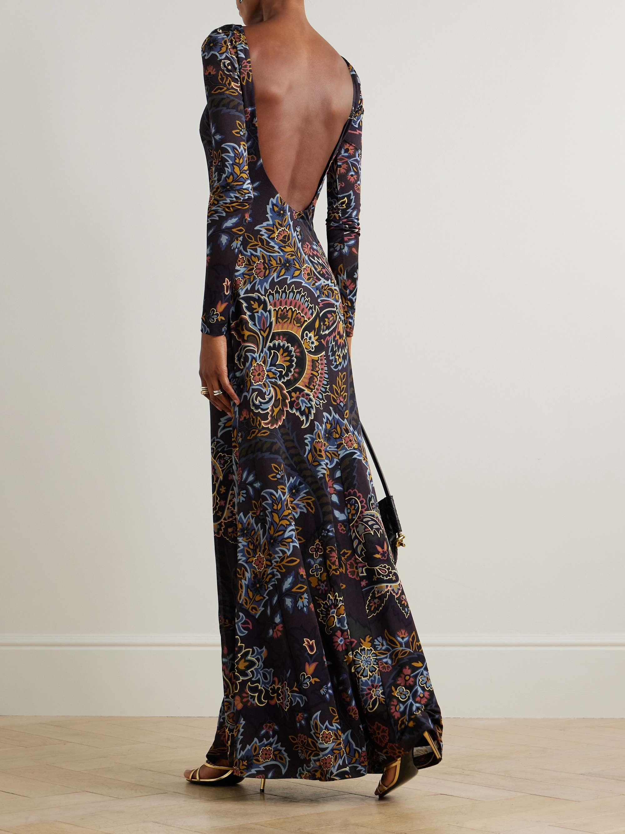 ETRO 