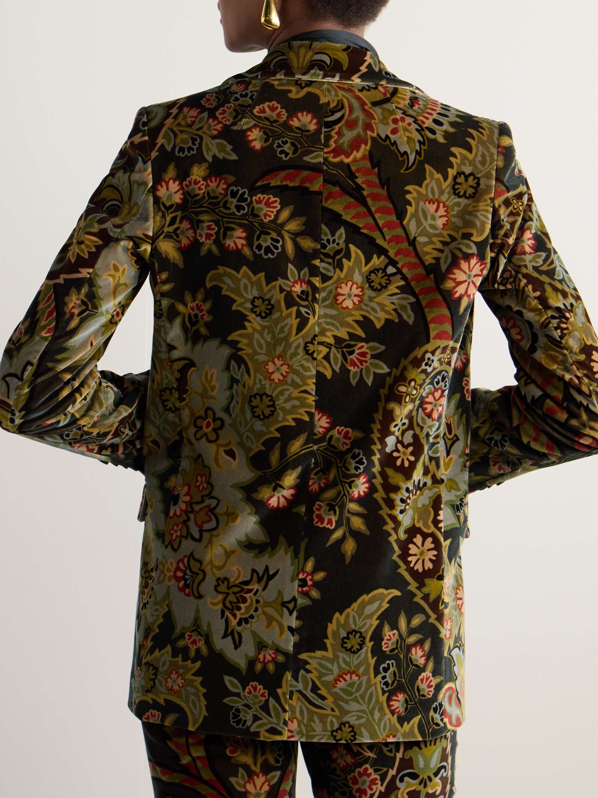 ETRO 