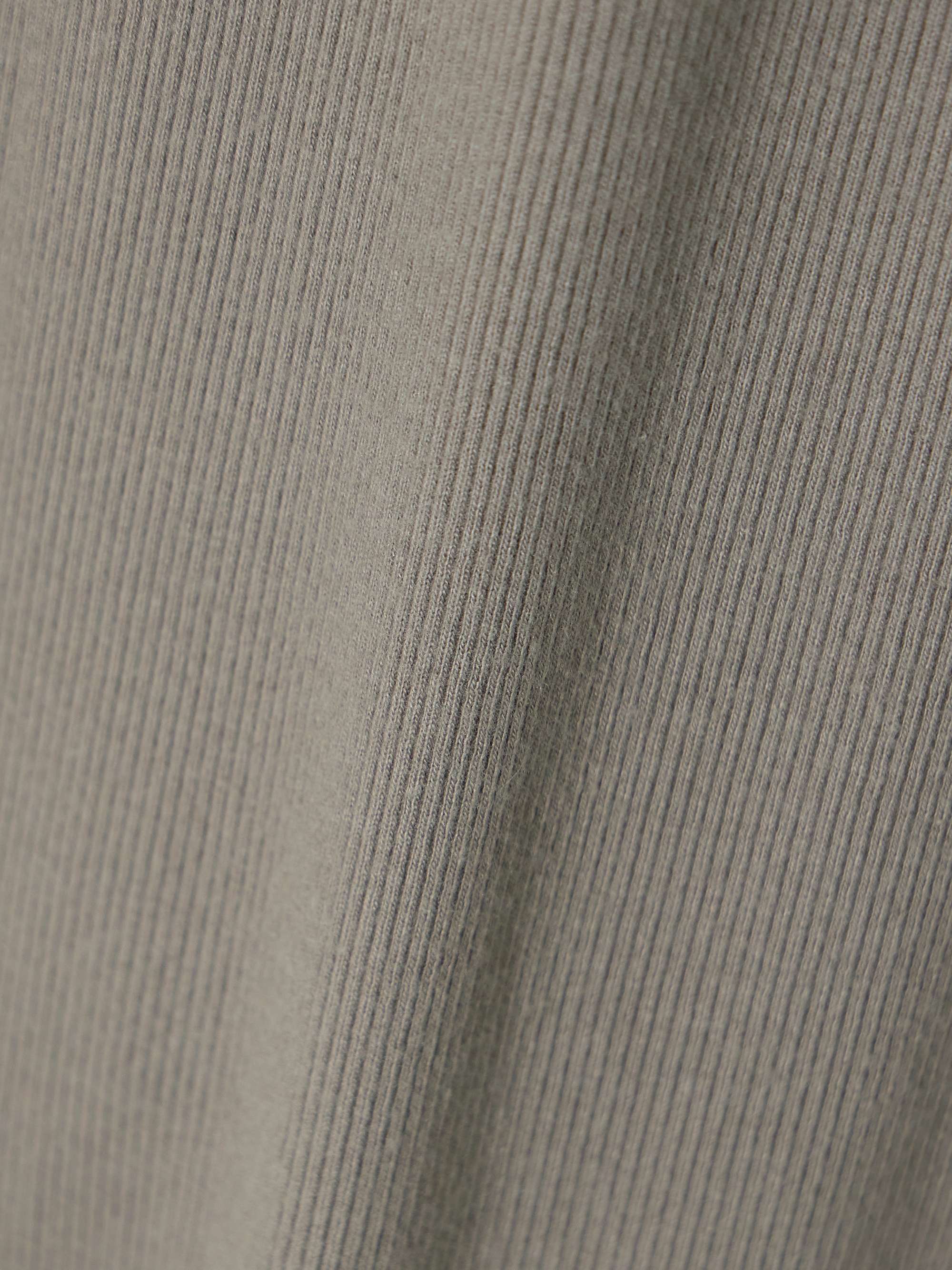 ÉTERNE 