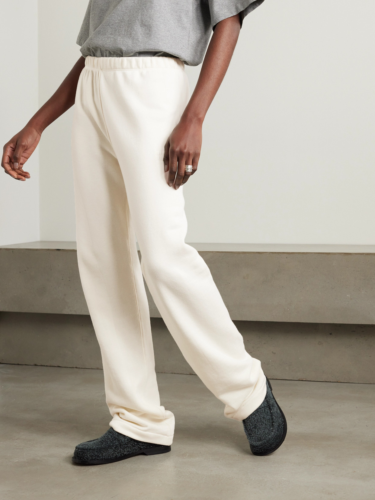 Shop Éterne Cotton And Modal-blend Jersey Straight-leg Sweatpants In Cream