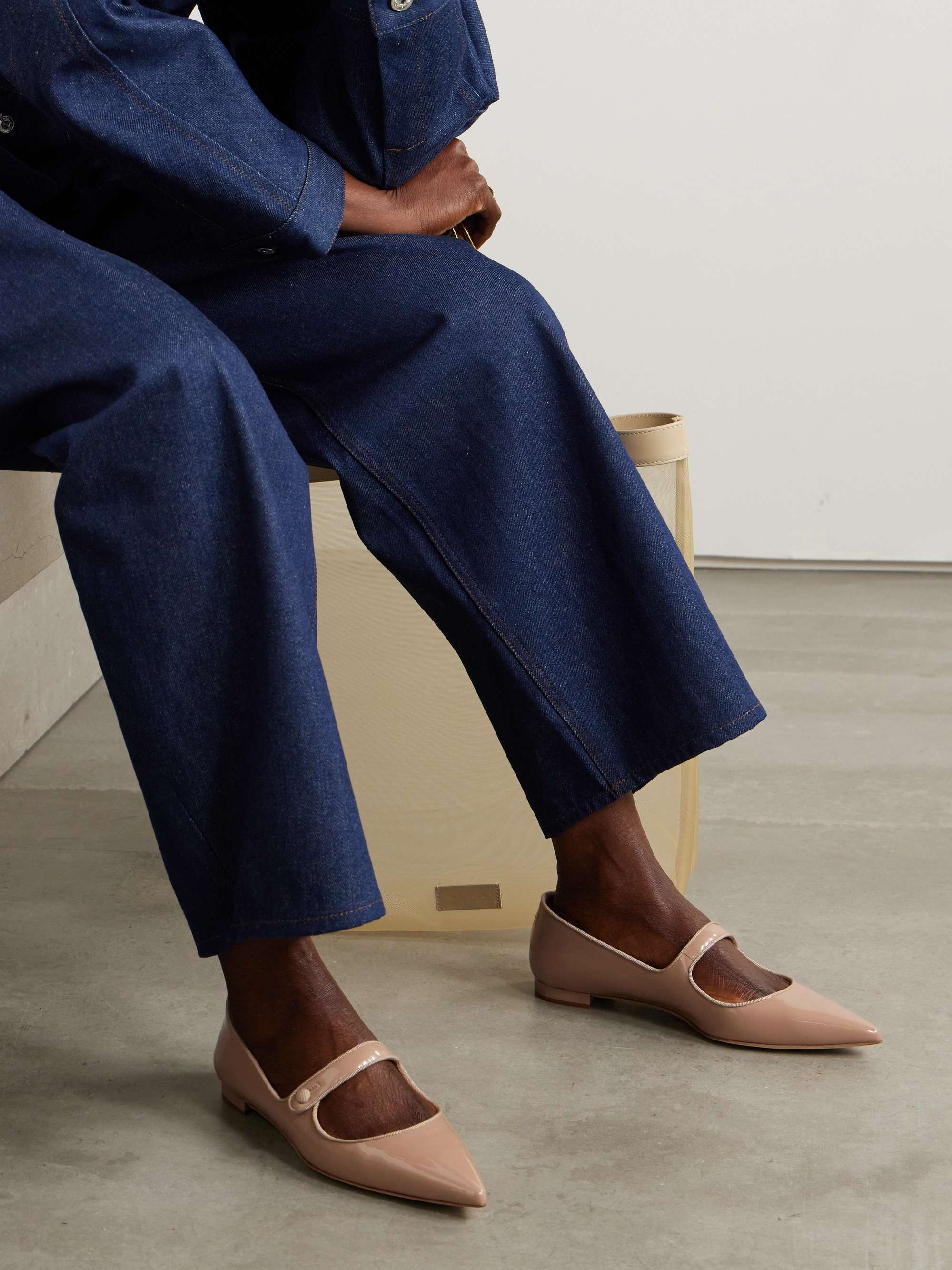 MANOLO BLAHNIK 