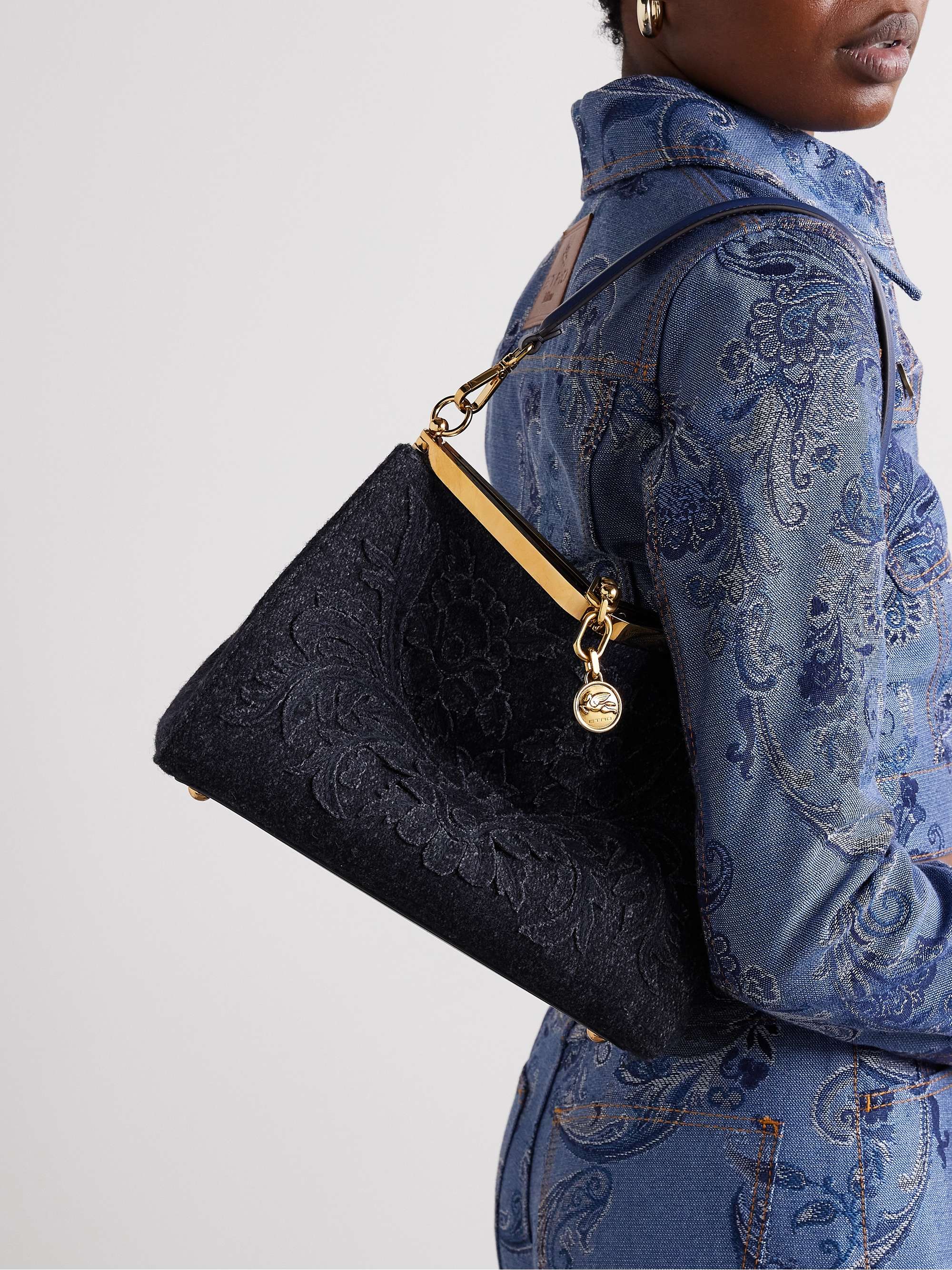 ETRO 