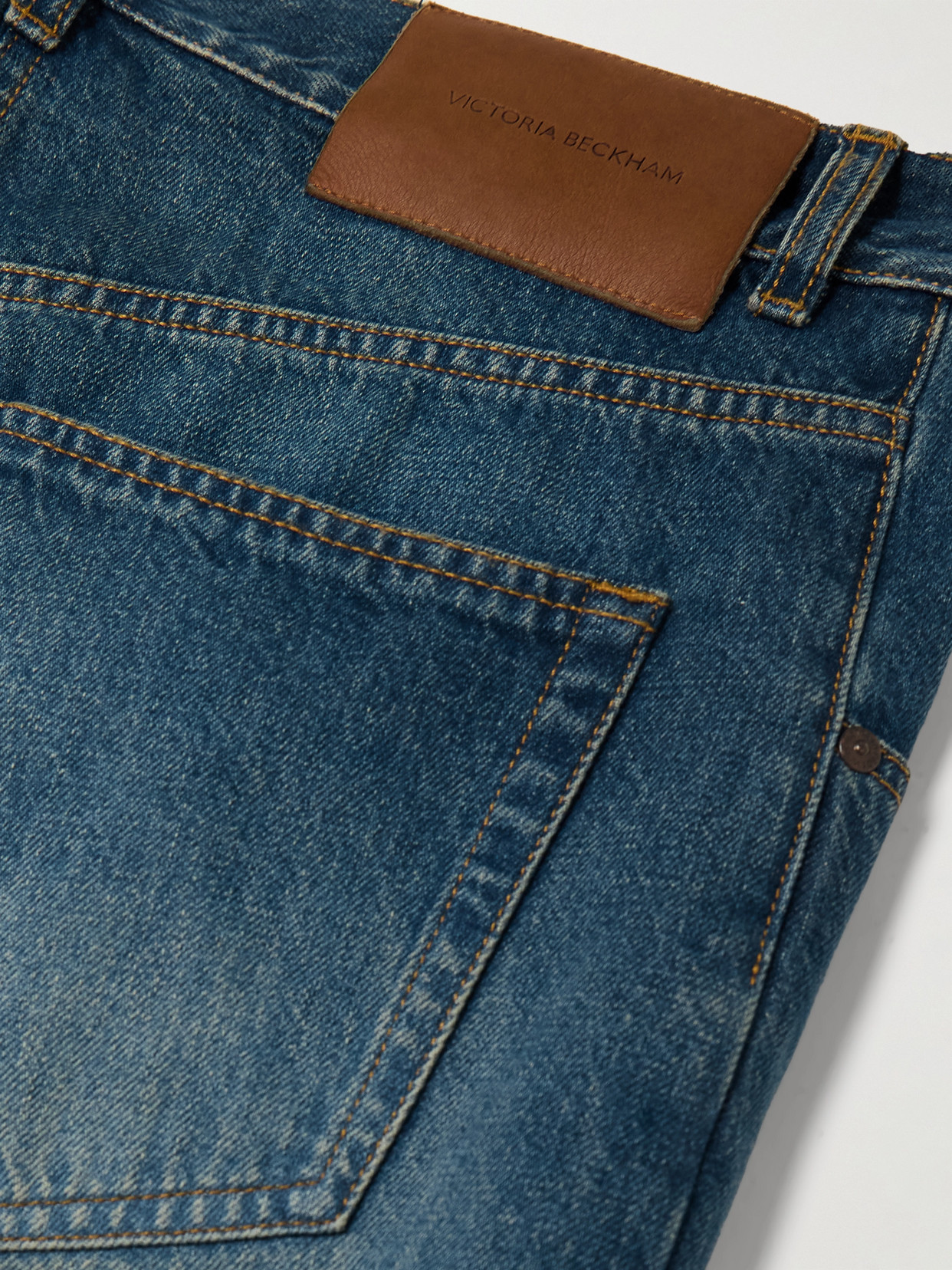 VICTORIA BECKHAM CROPPED BOYFRIEND JEANS