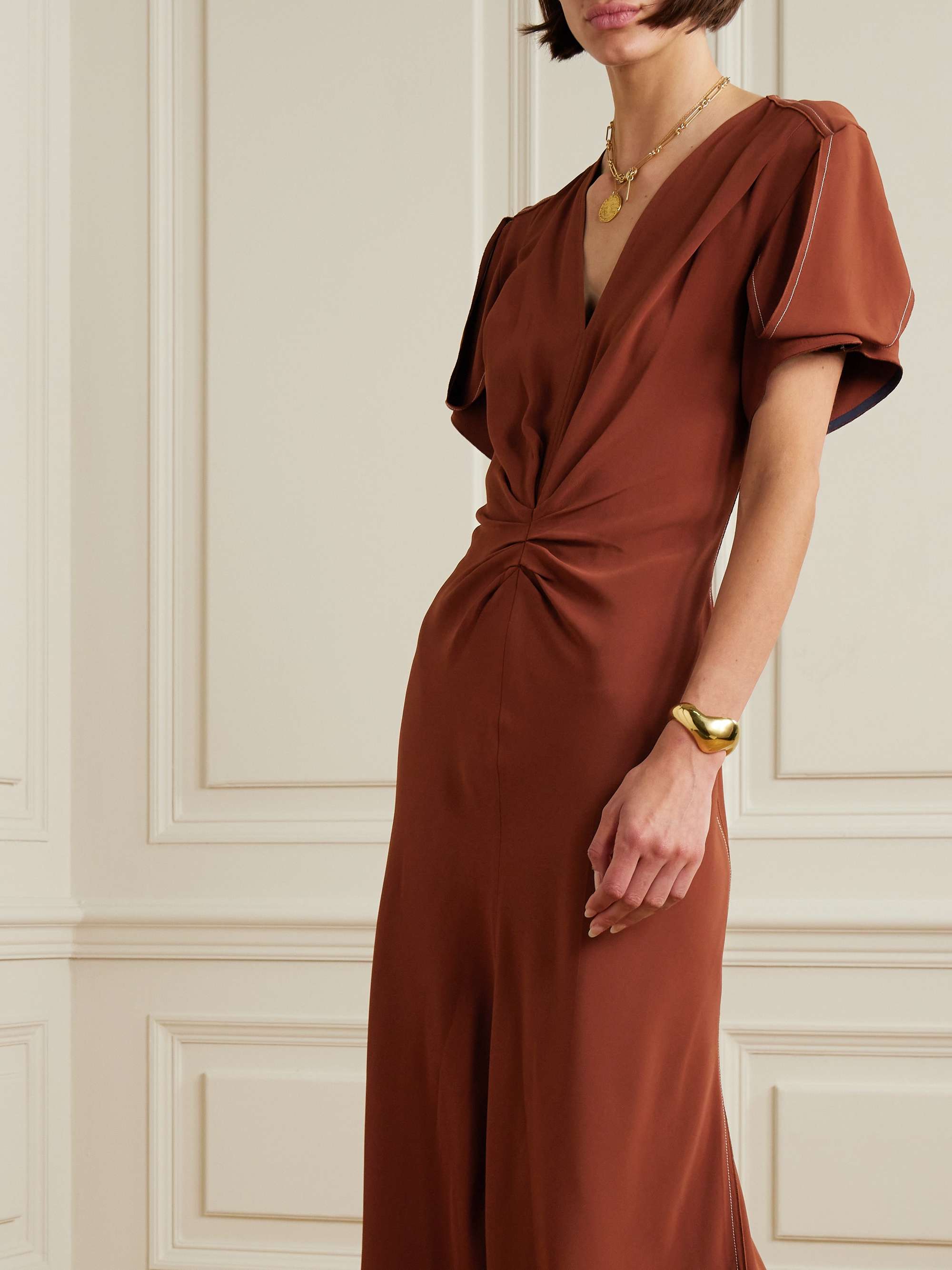 VICTORIA BECKHAM 