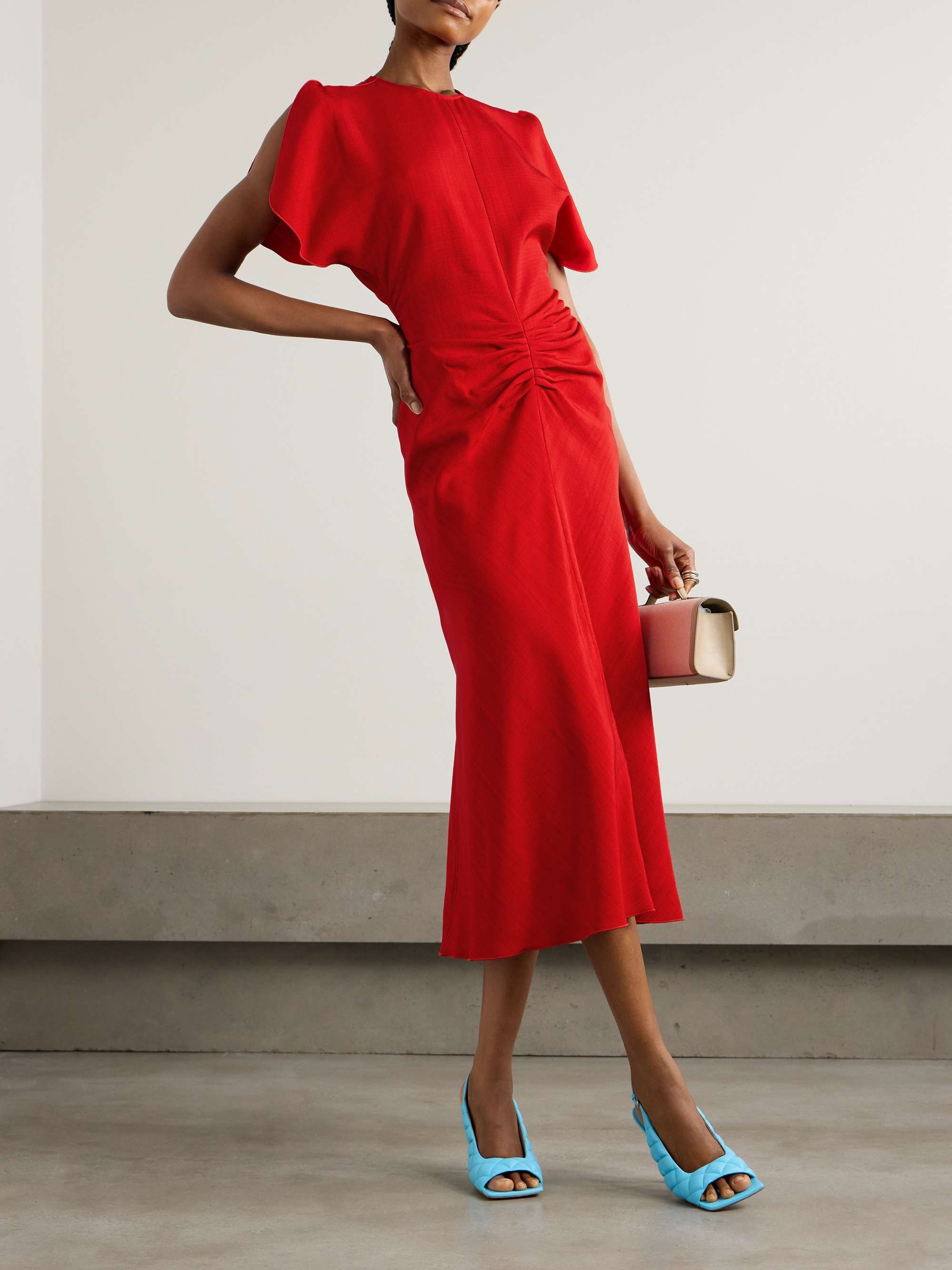 VICTORIA BECKHAM 
