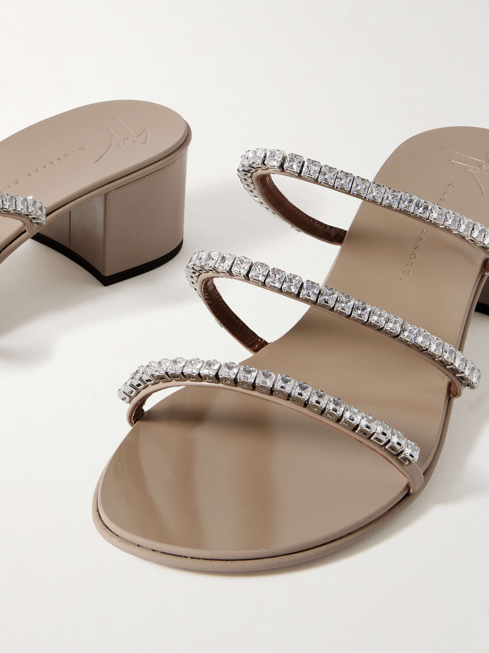 GIUSEPPE ZANOTTI 