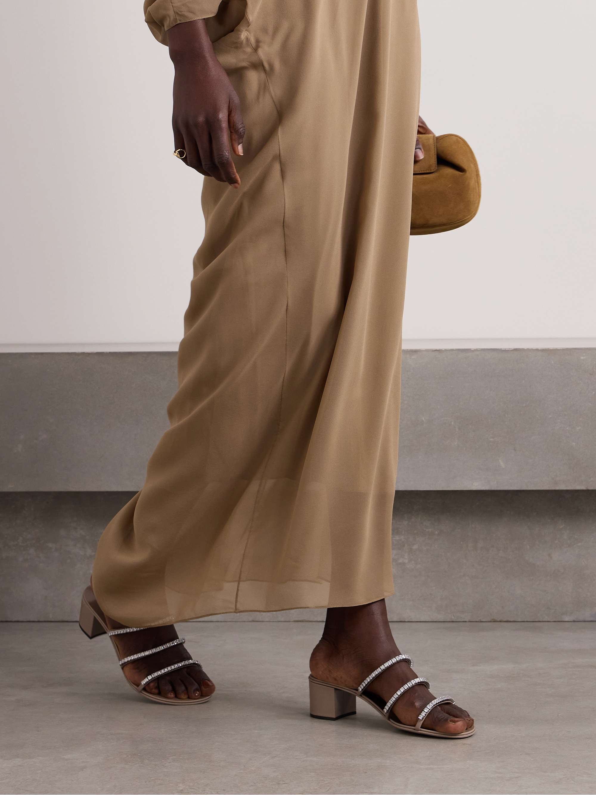 GIUSEPPE ZANOTTI 